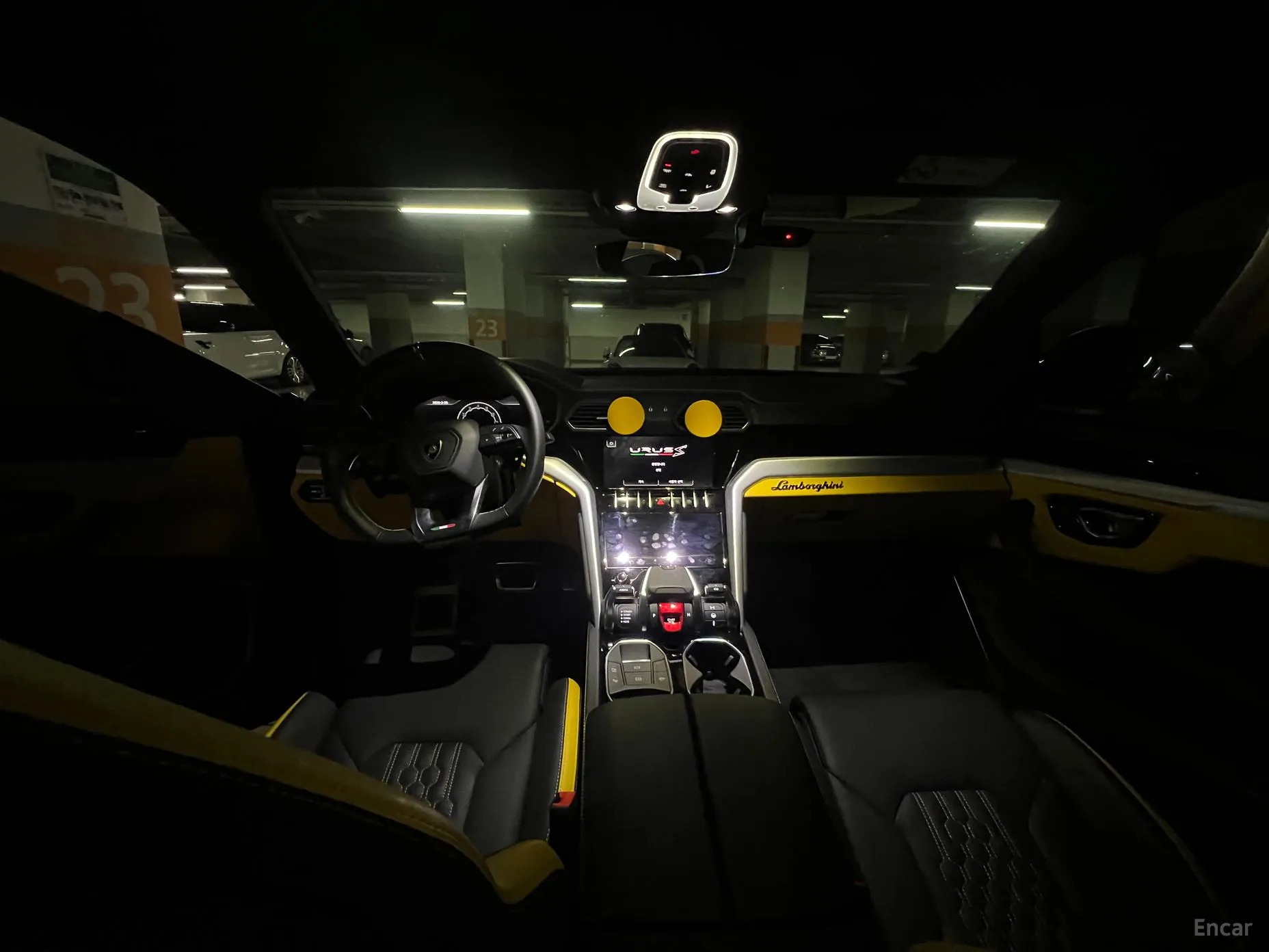 Lamborghini Urus превью 7