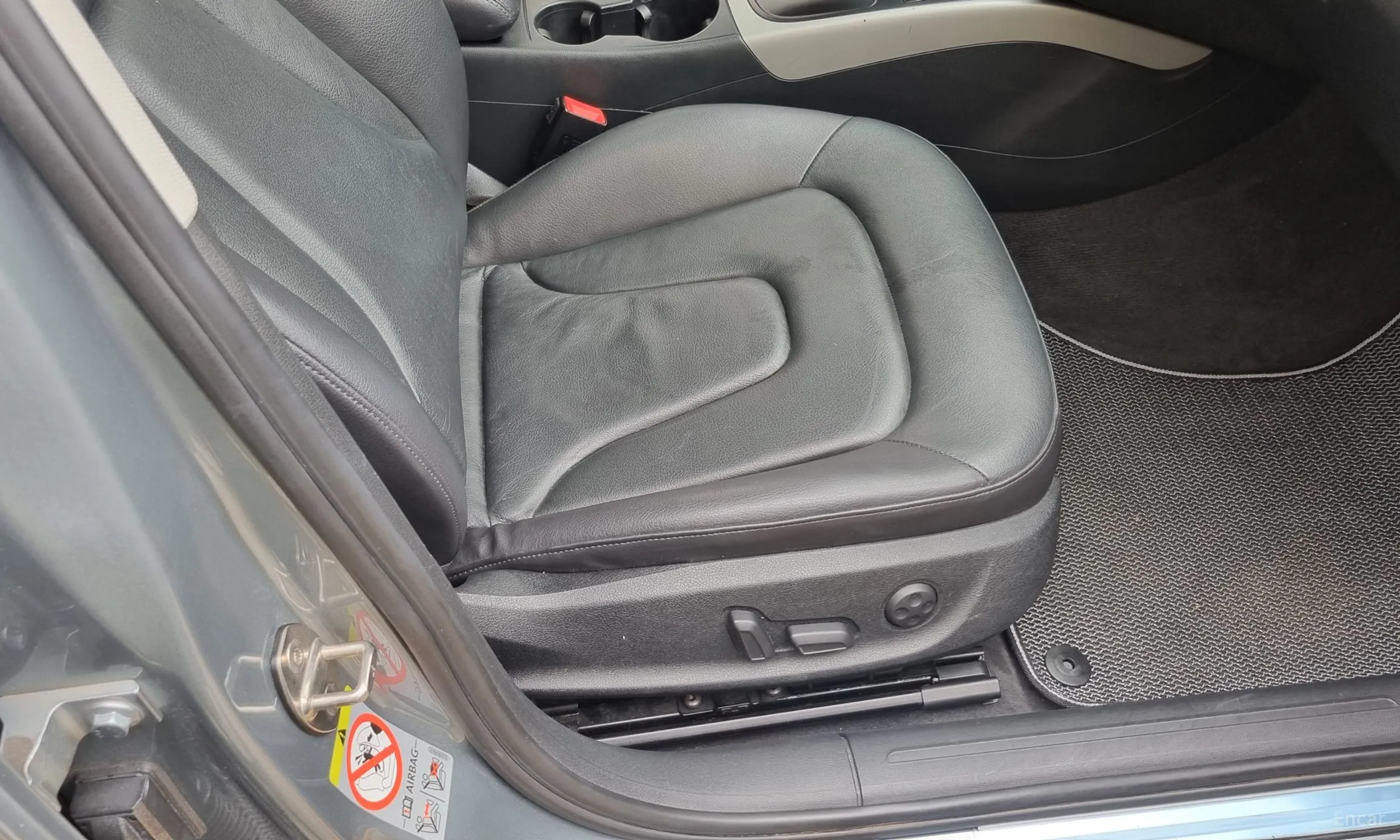 Audi New A4 превью 13