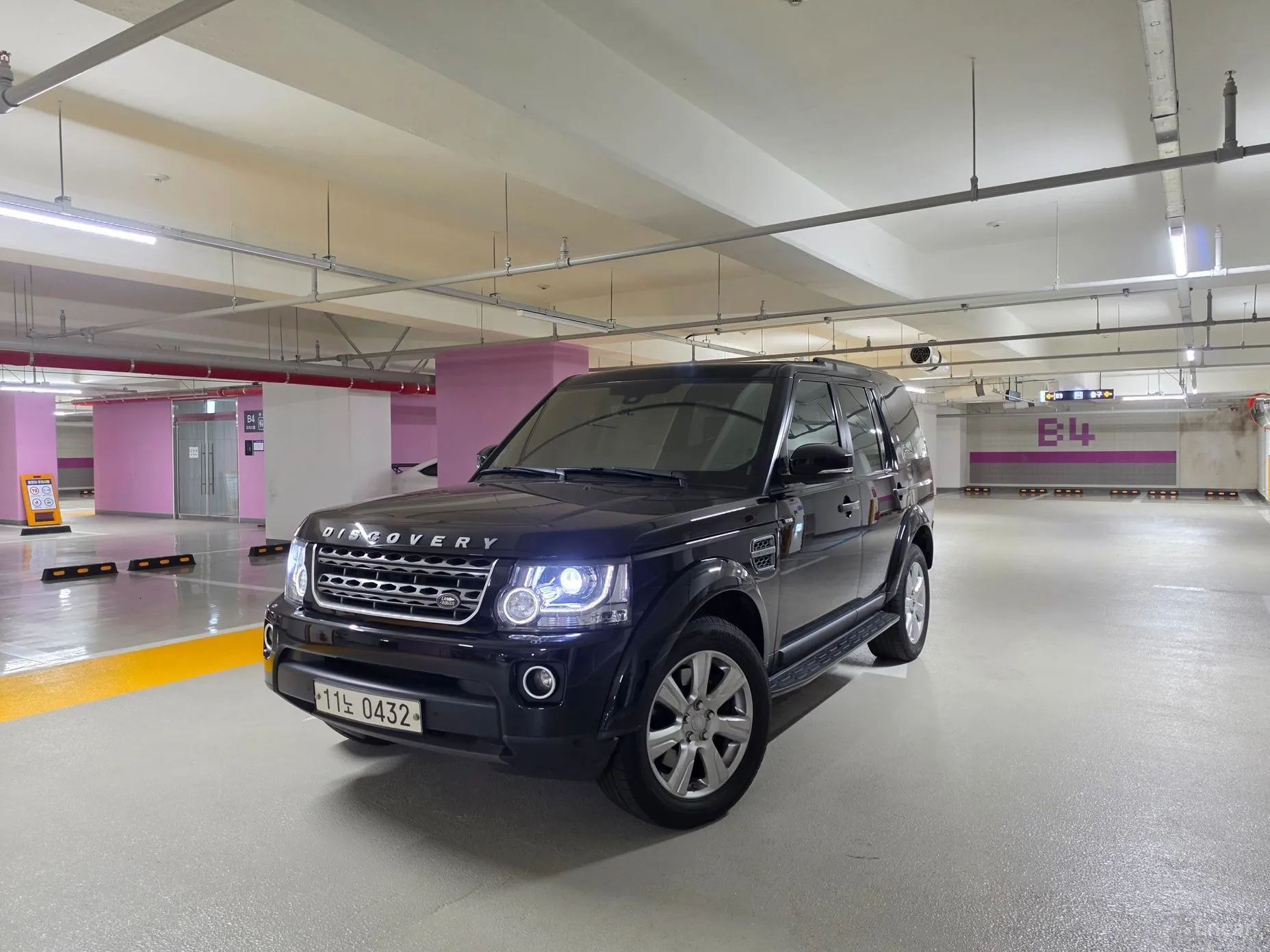 Land Rover Discovery 4