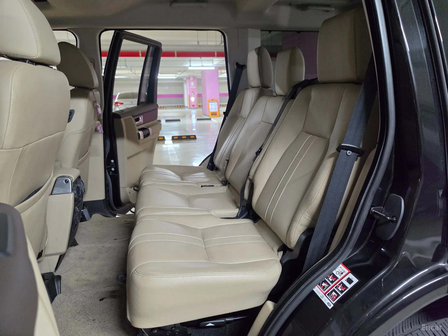Land Rover Discovery 4 превью 18