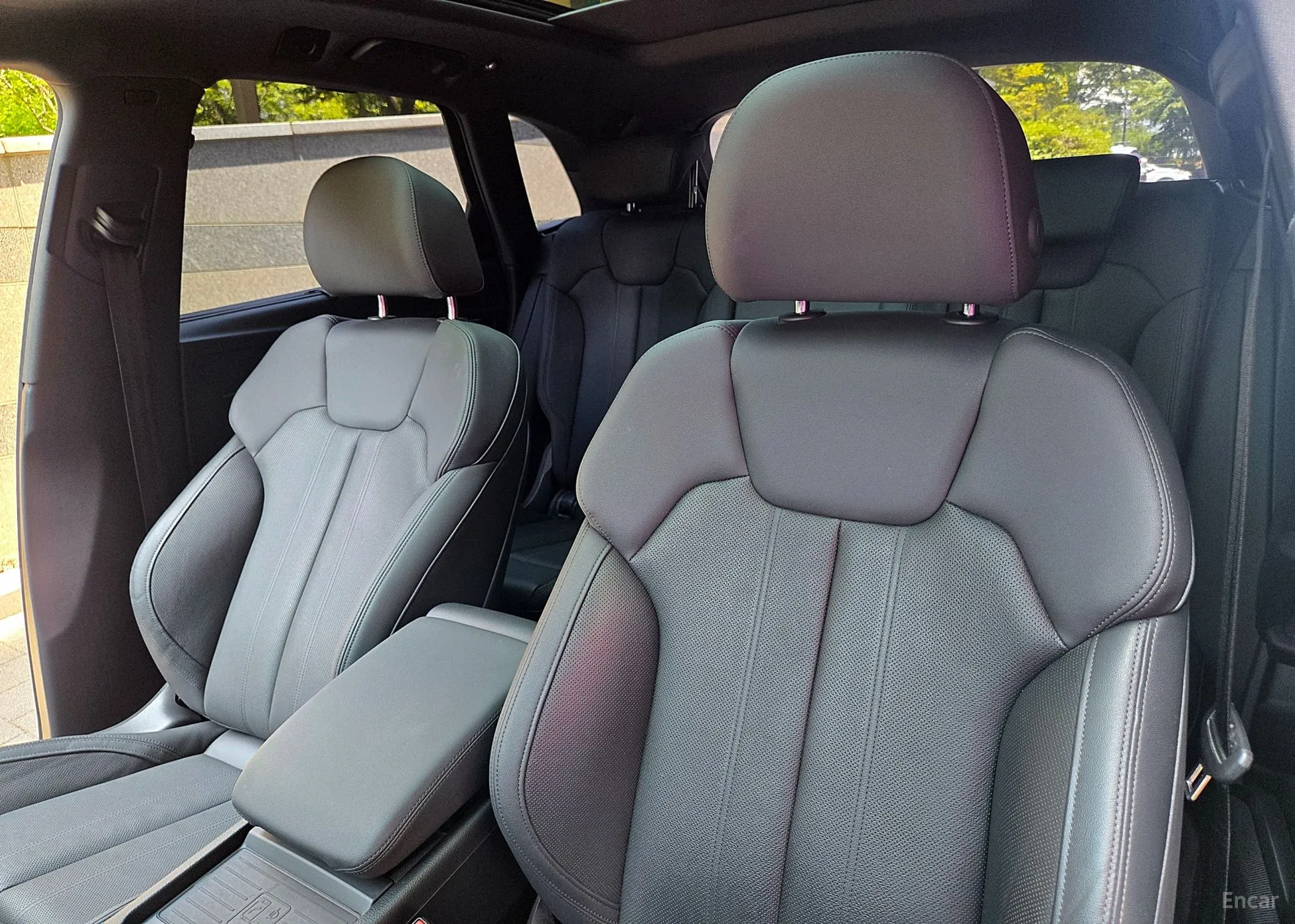 Audi Q5 (FY) превью 14
