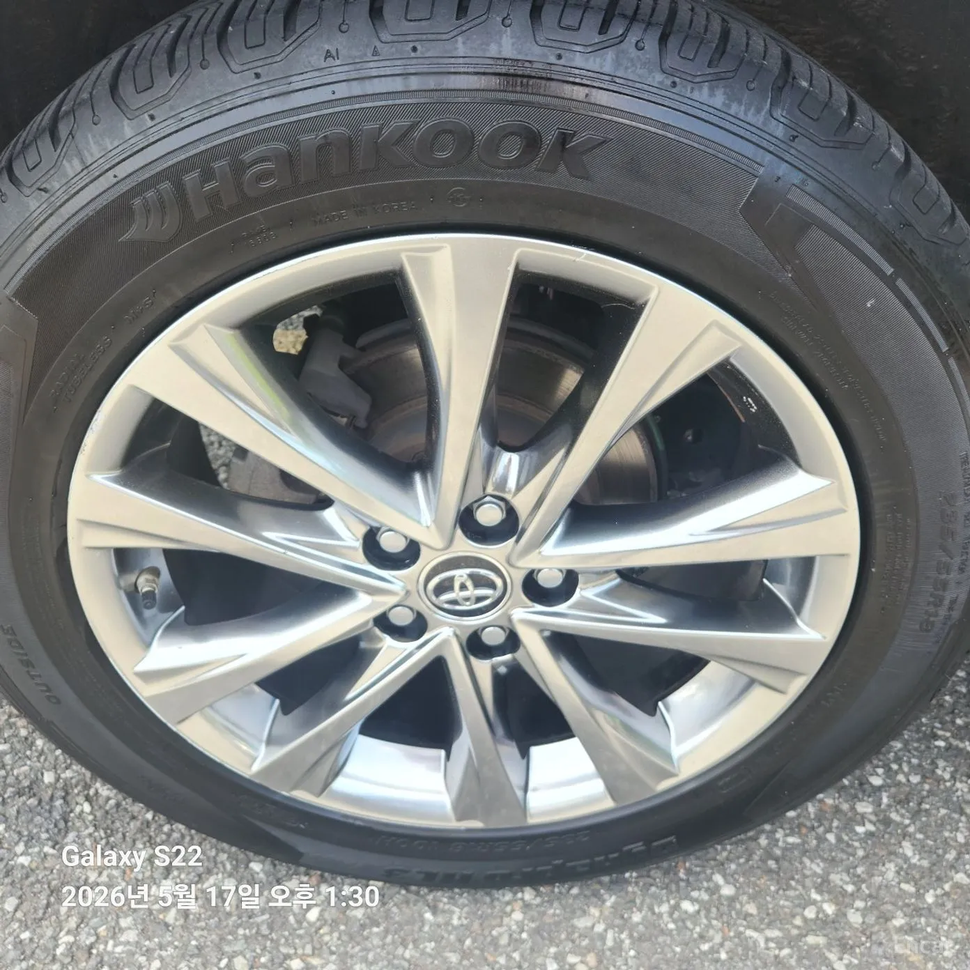 Toyota RAV4 превью 5