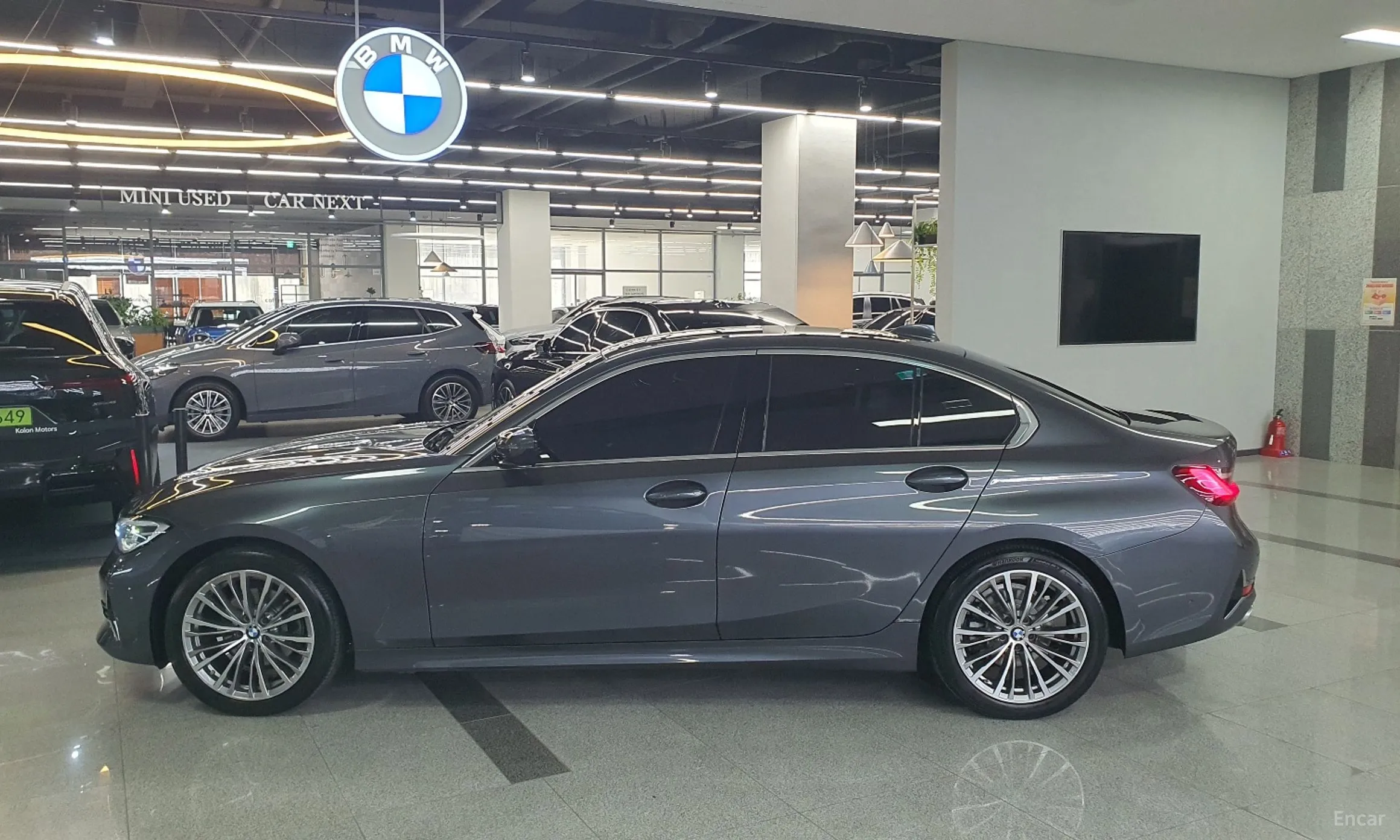 BMW 3 Series (G20) превью 20