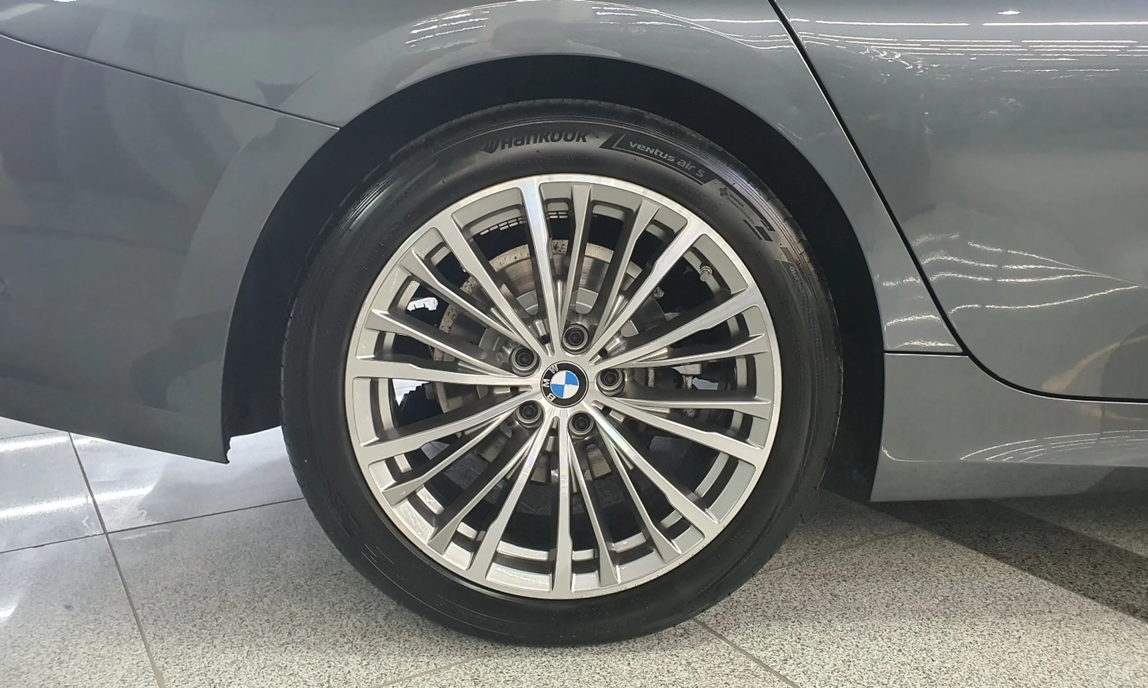 BMW 3 Series (G20) превью 5