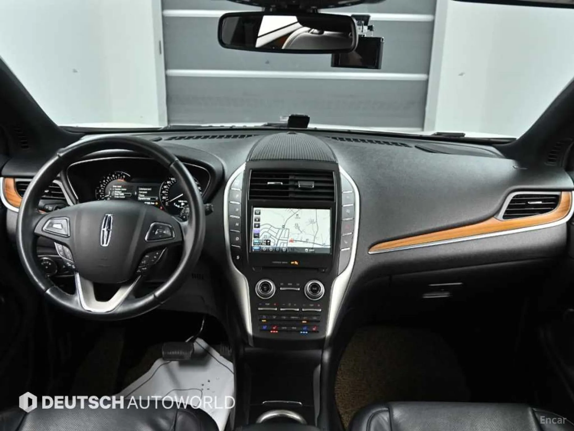 Lincoln MKC превью 7