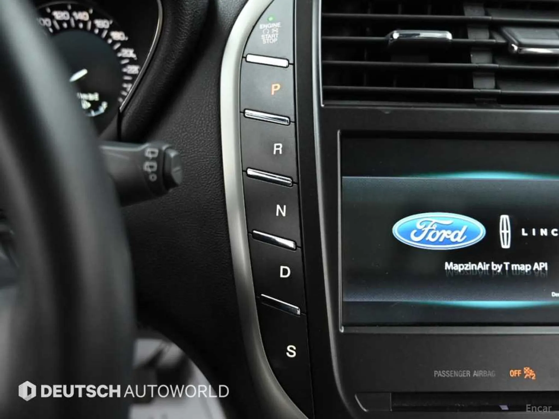 Lincoln MKC превью 9