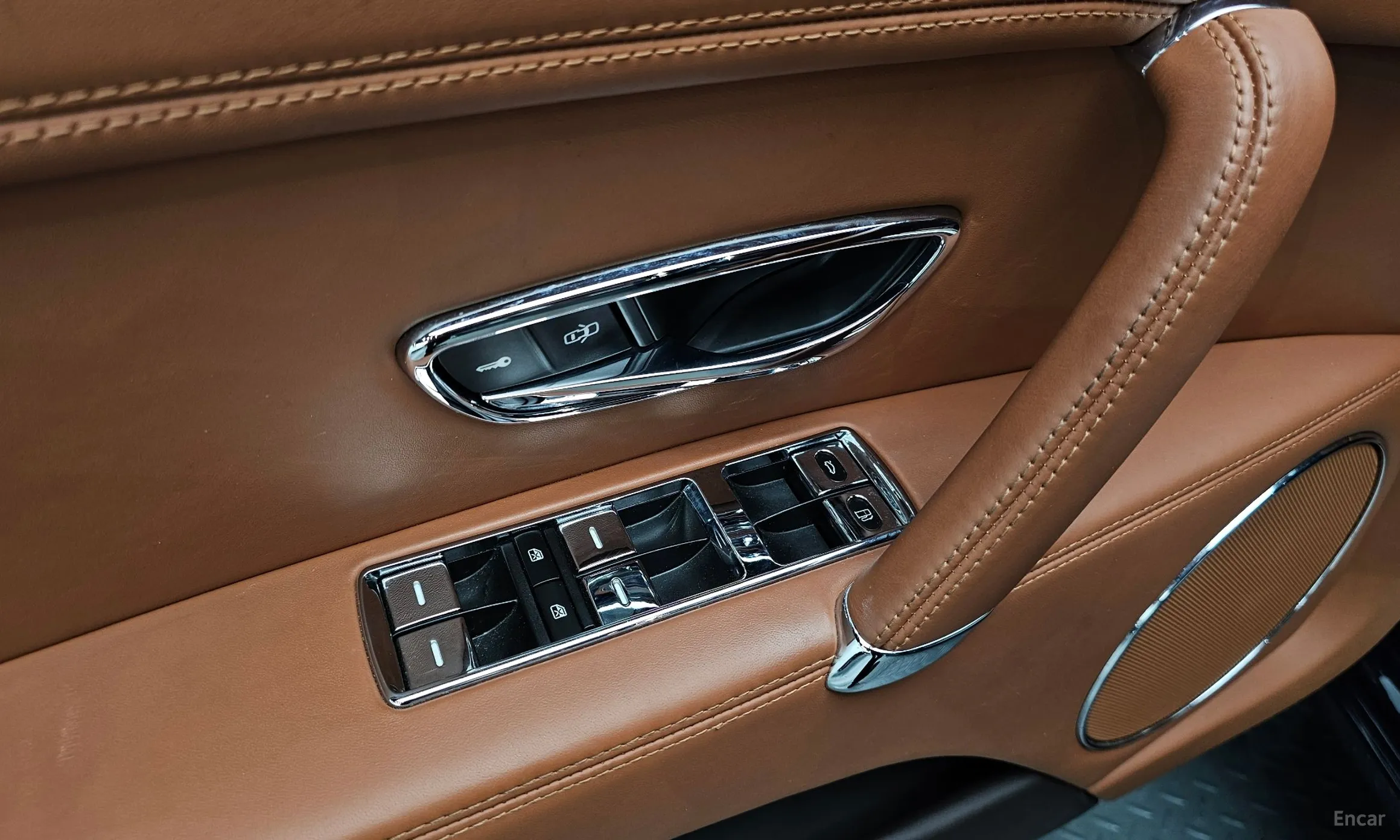 Bentley Flying Spur 2nd Generation превью 17