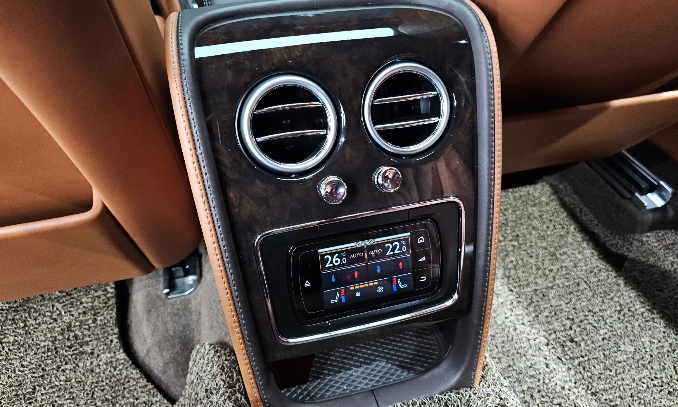 Bentley Flying Spur 2nd Generation превью 19