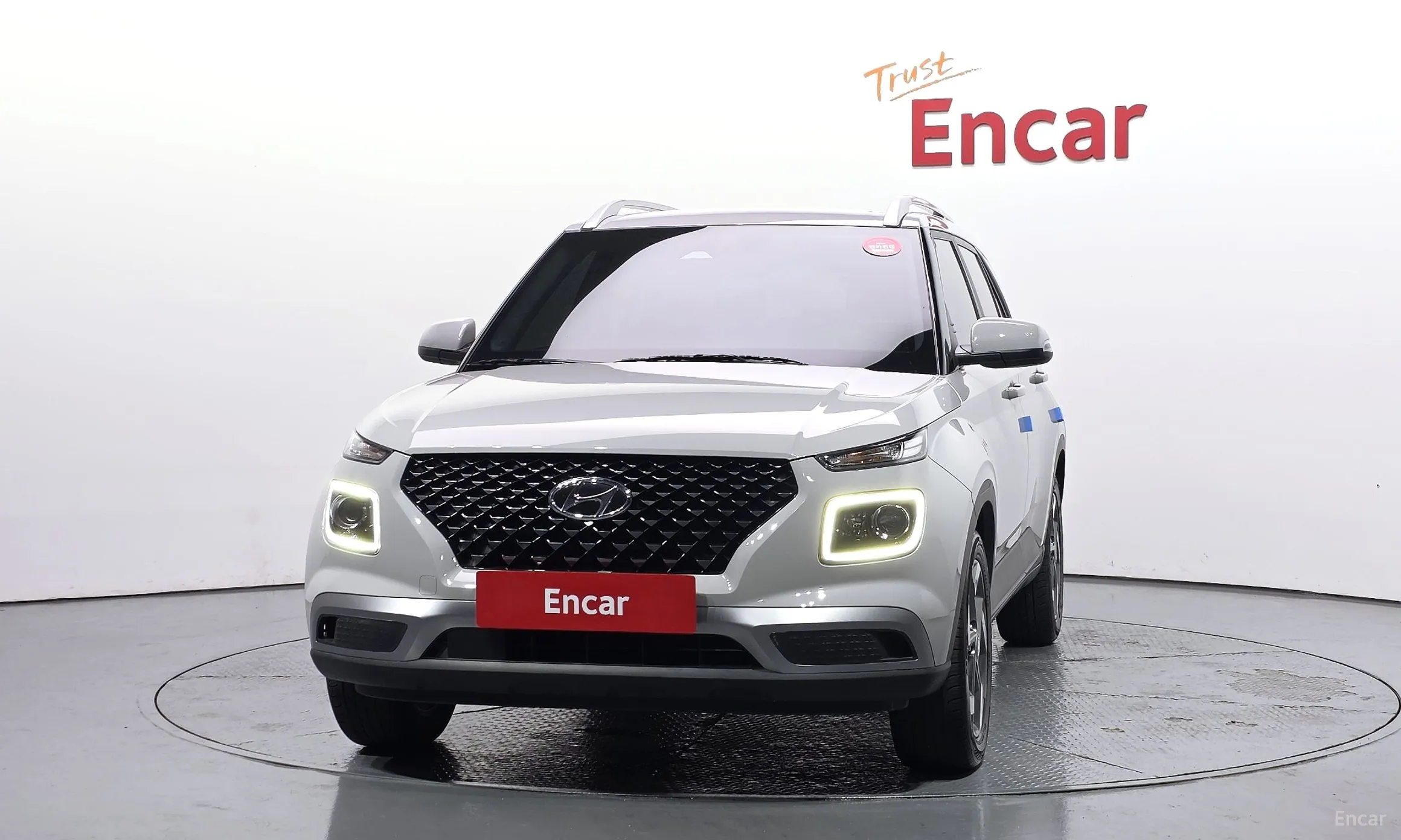 Hyundai Venue превью 3
