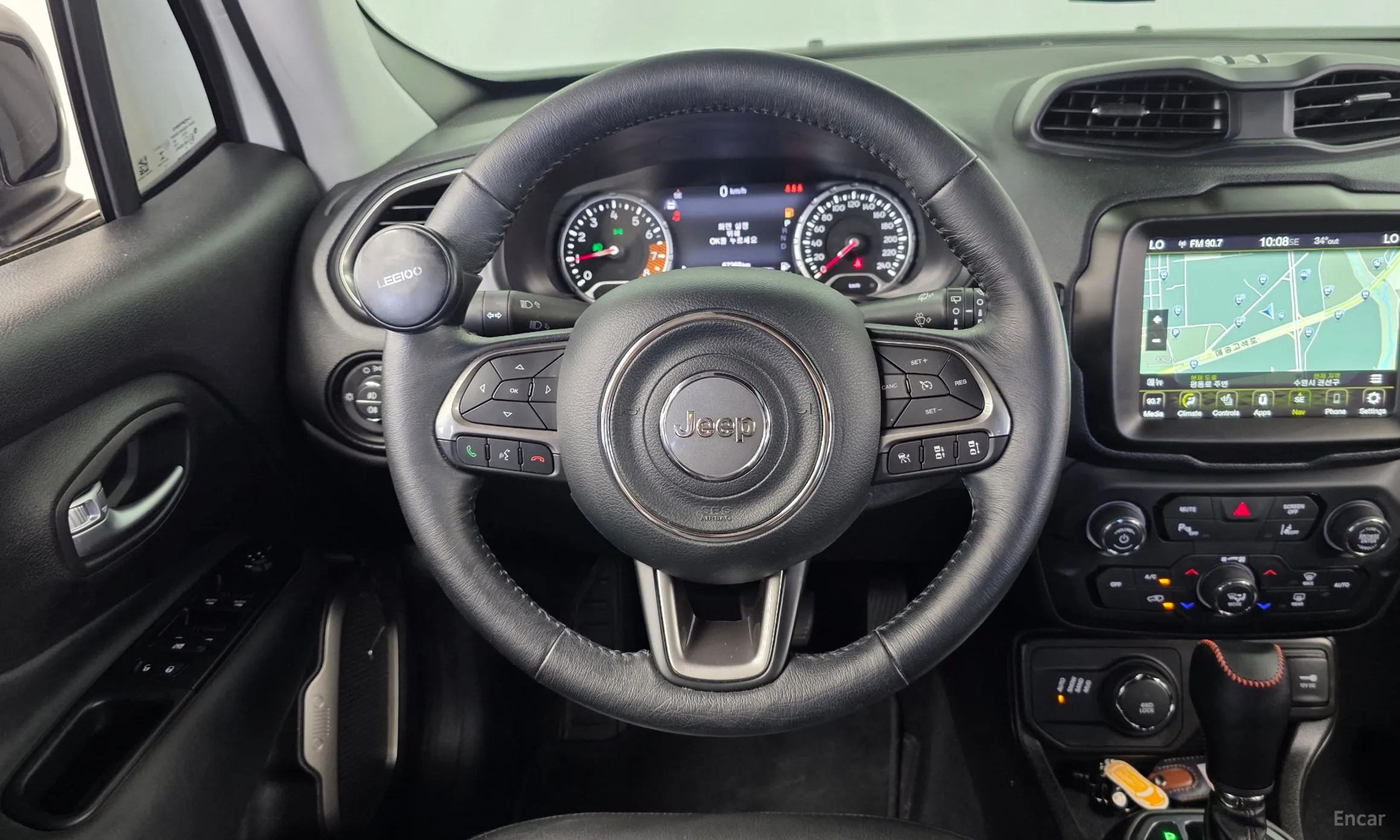 Jeep Renegade превью 13