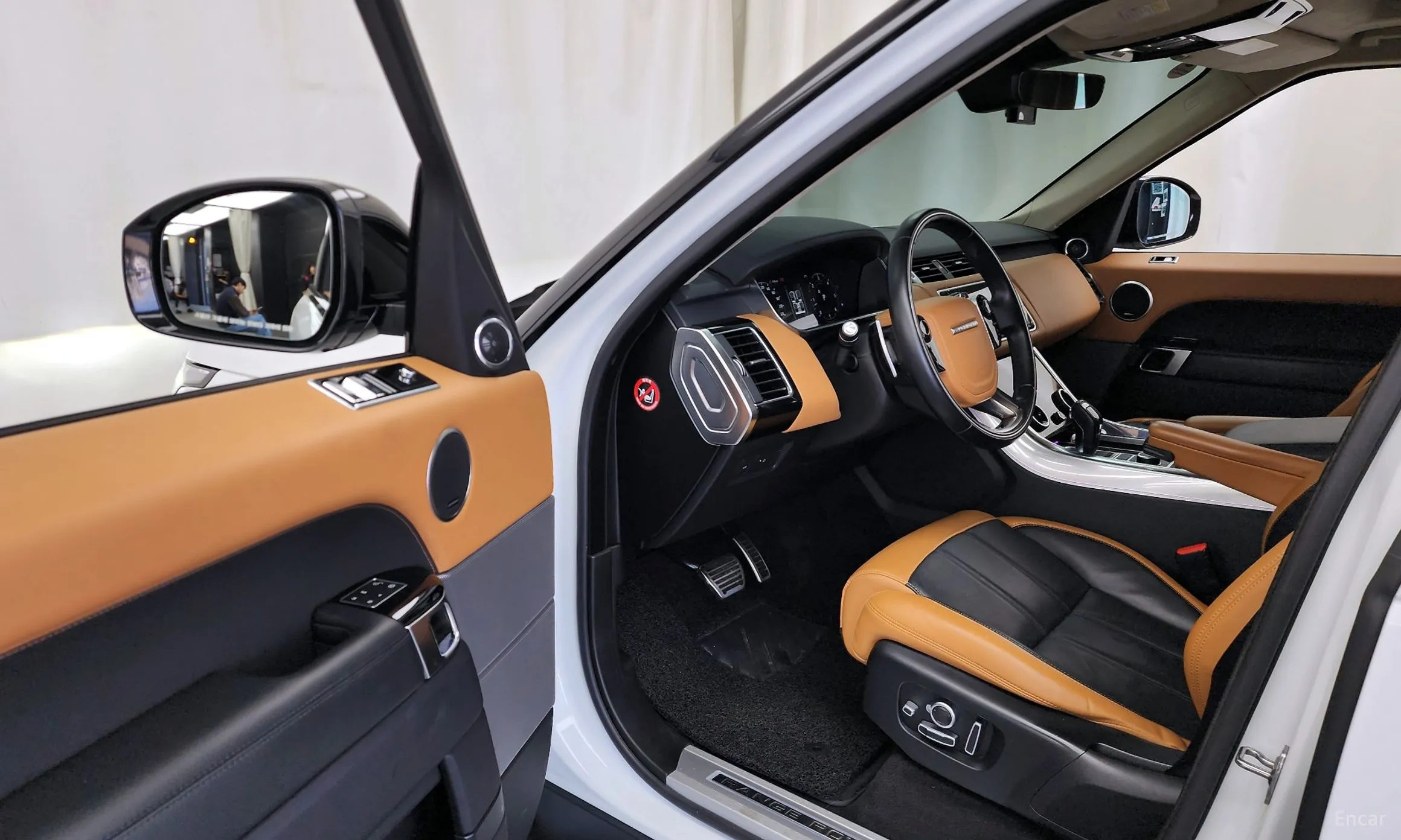 Land Rover Range Rover Sport 2nd Generation превью 10