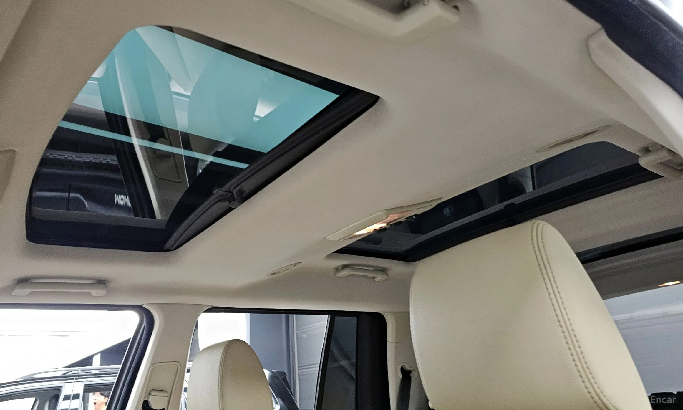 Land Rover Discovery 4 превью 18