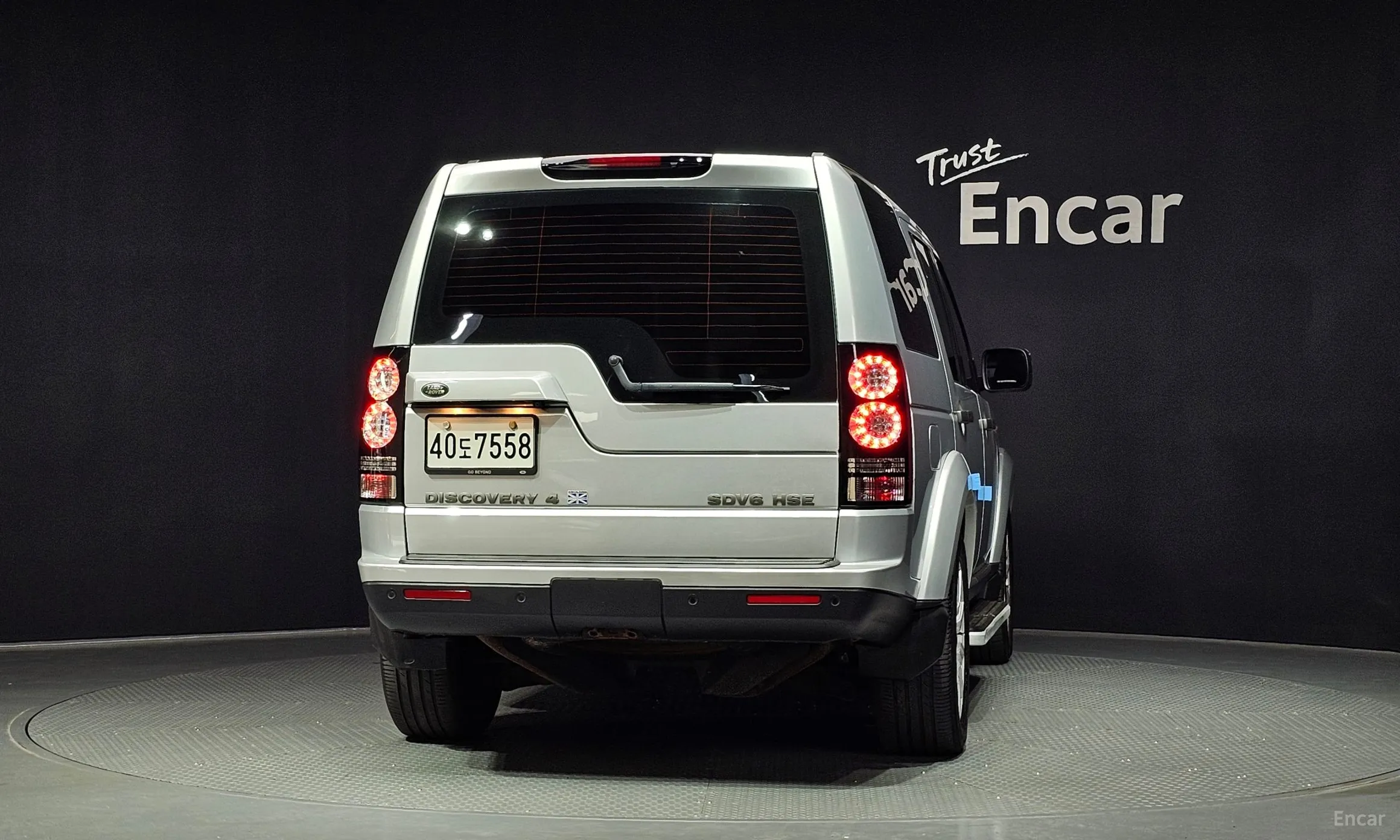 Land Rover Discovery 4 превью 4