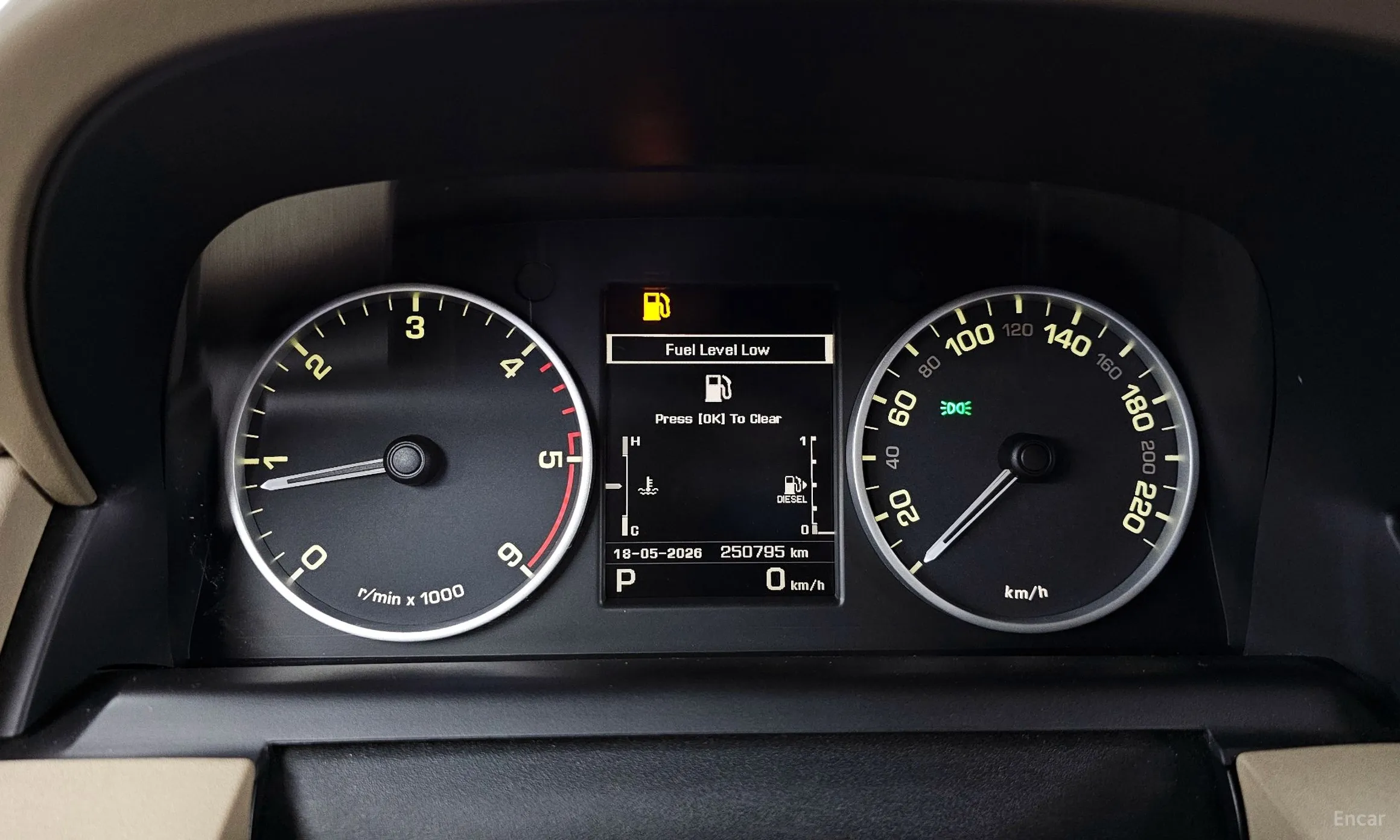 Land Rover Discovery 4 превью 8