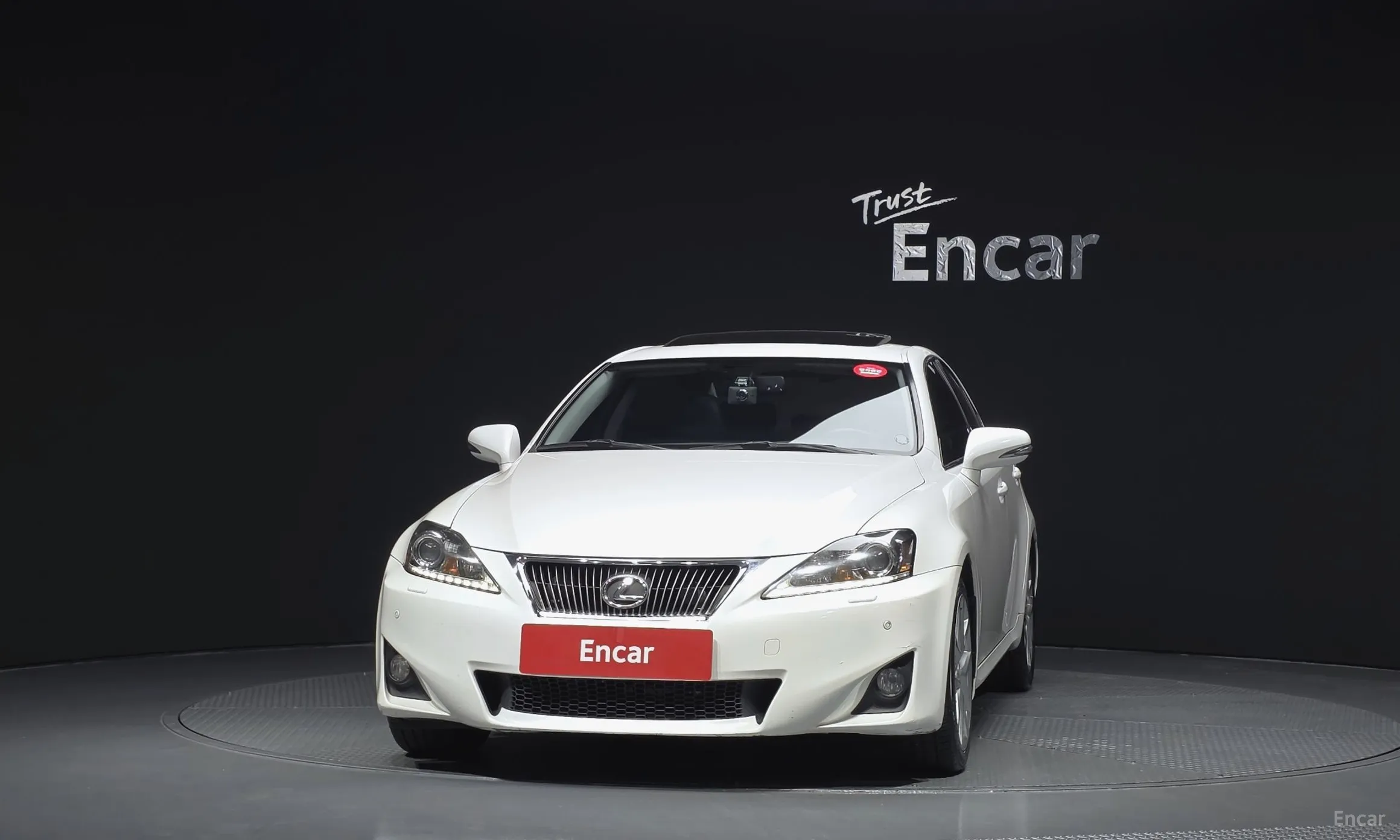 Lexus IS250 превью 3