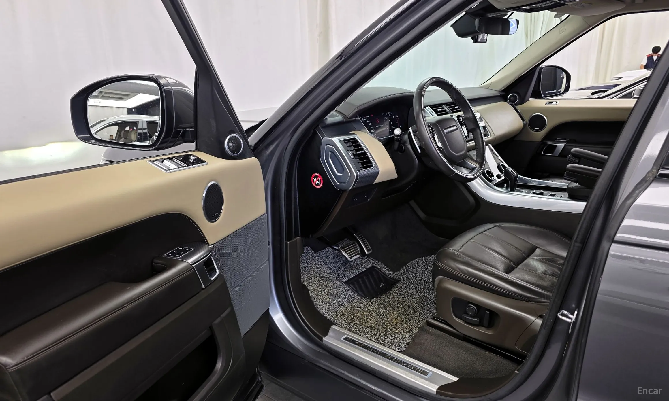 Land Rover Range Rover Sport 2nd Generation превью 10