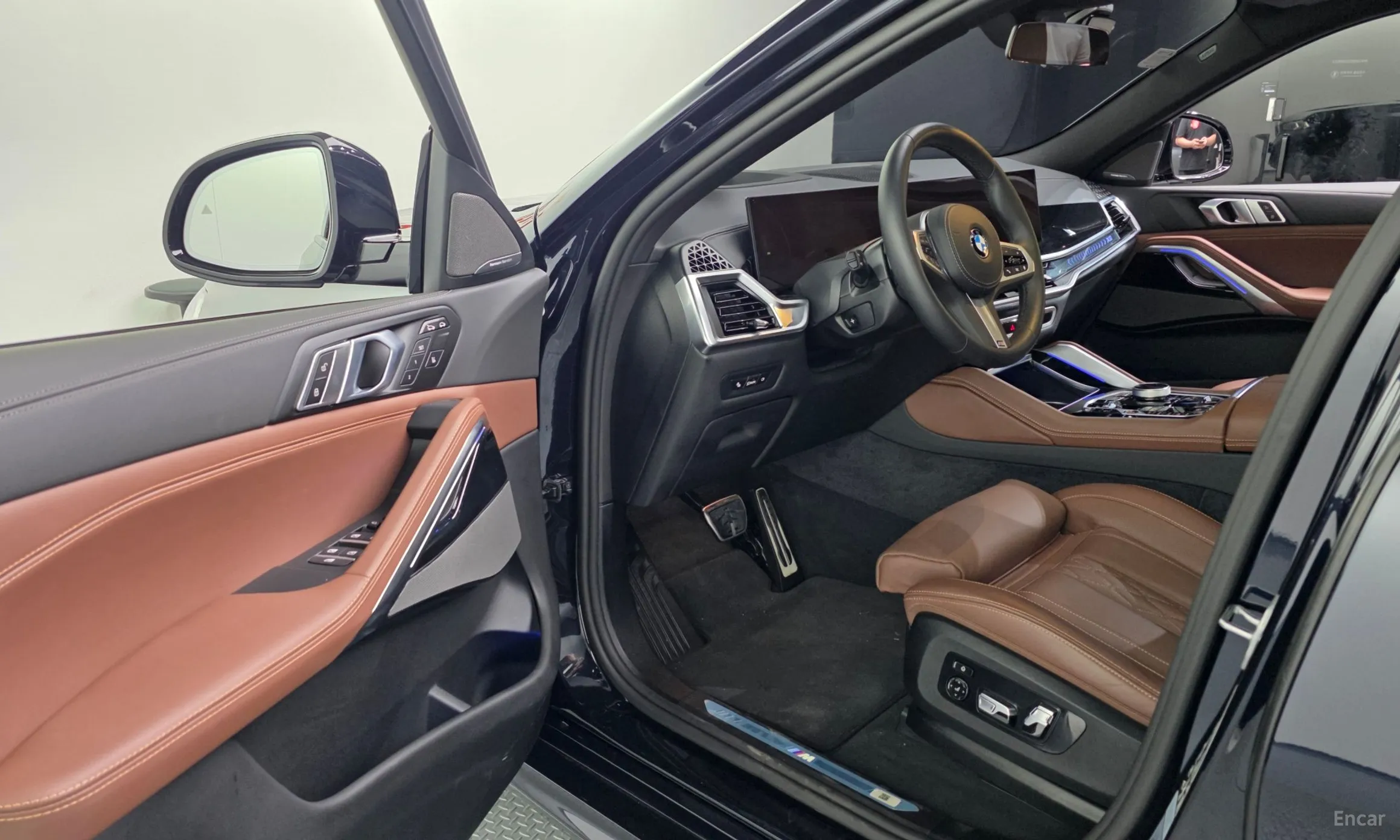 BMW X6 (G06) превью 10
