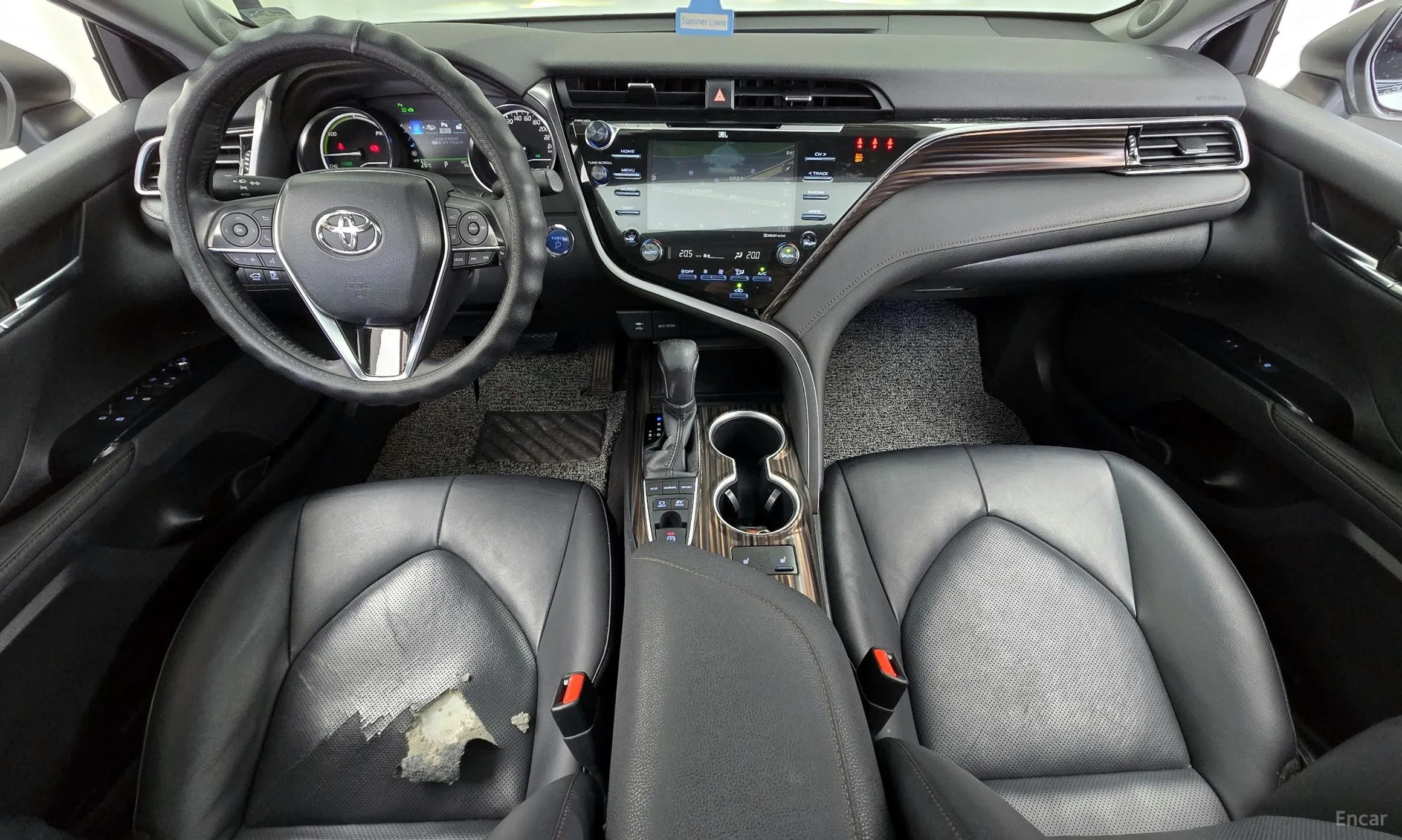 Toyota Camry (XV70) превью 7
