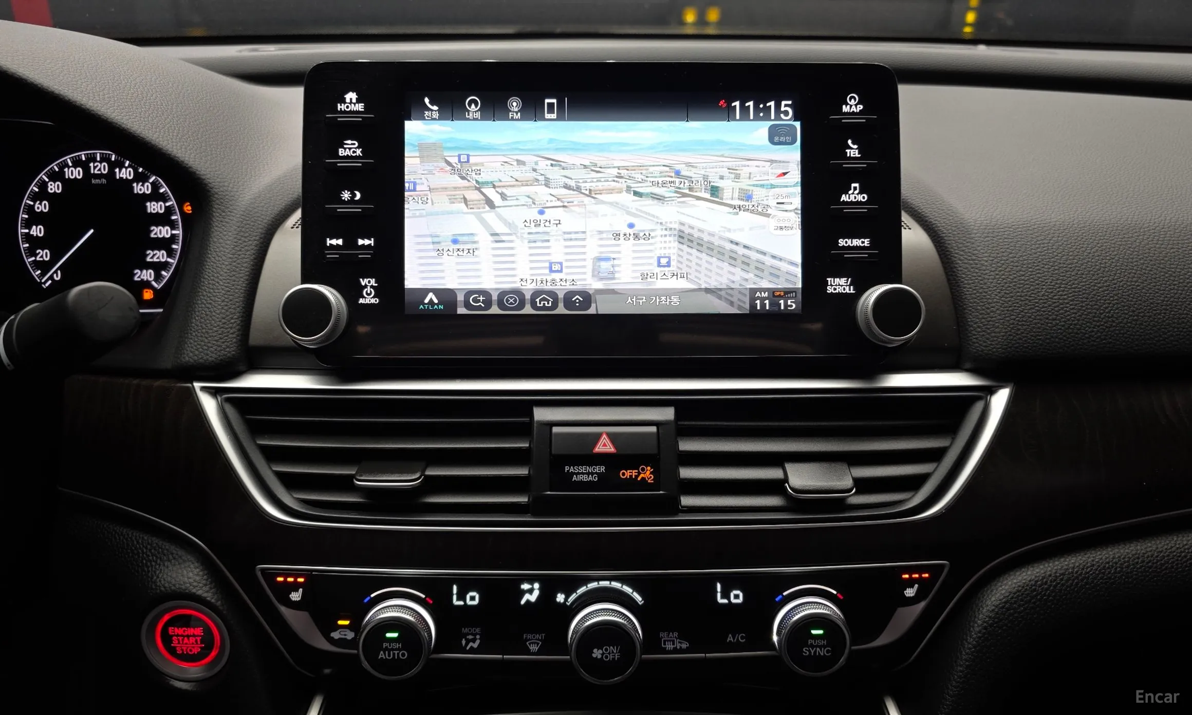 Honda Accord 10th Generation превью 14