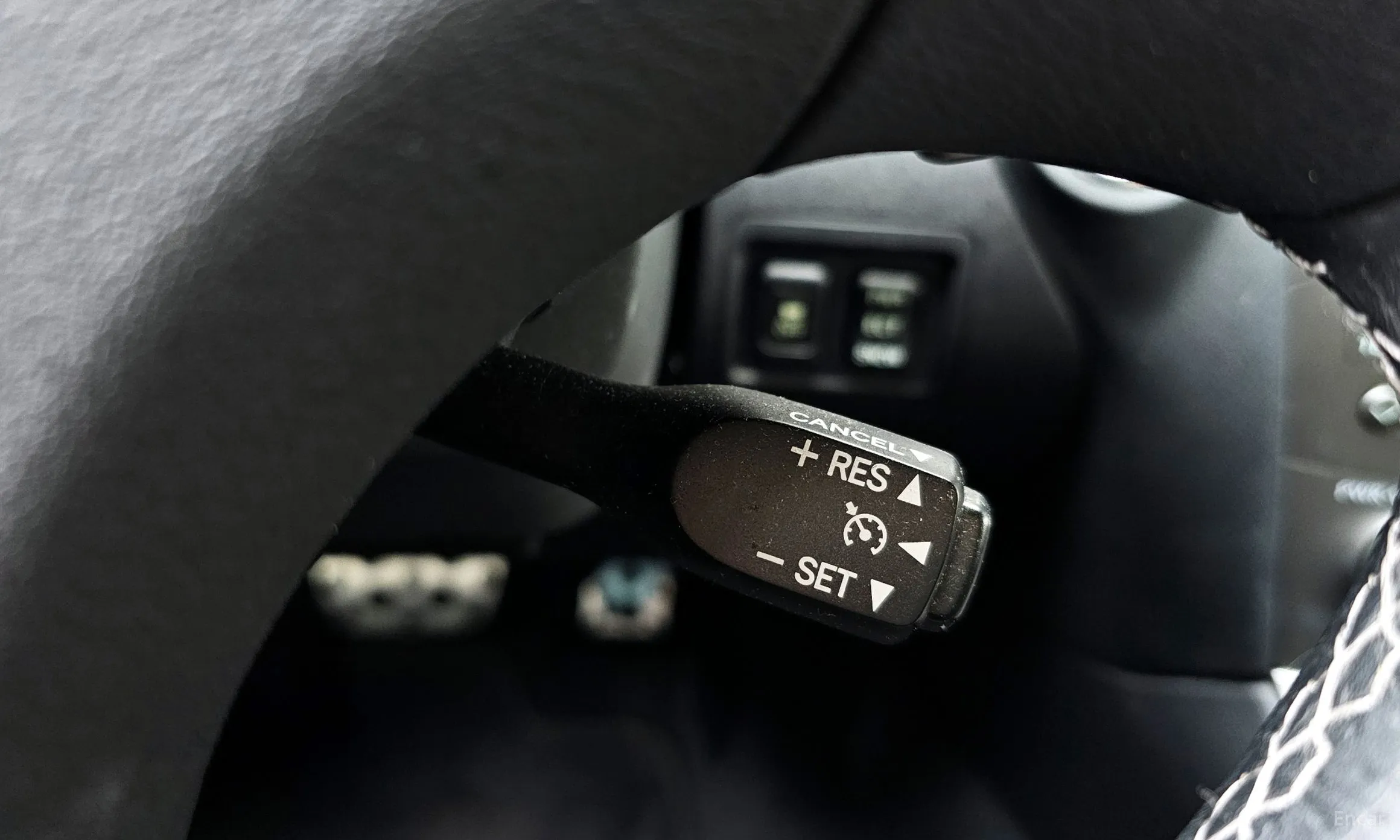 Lexus IS250 превью 19