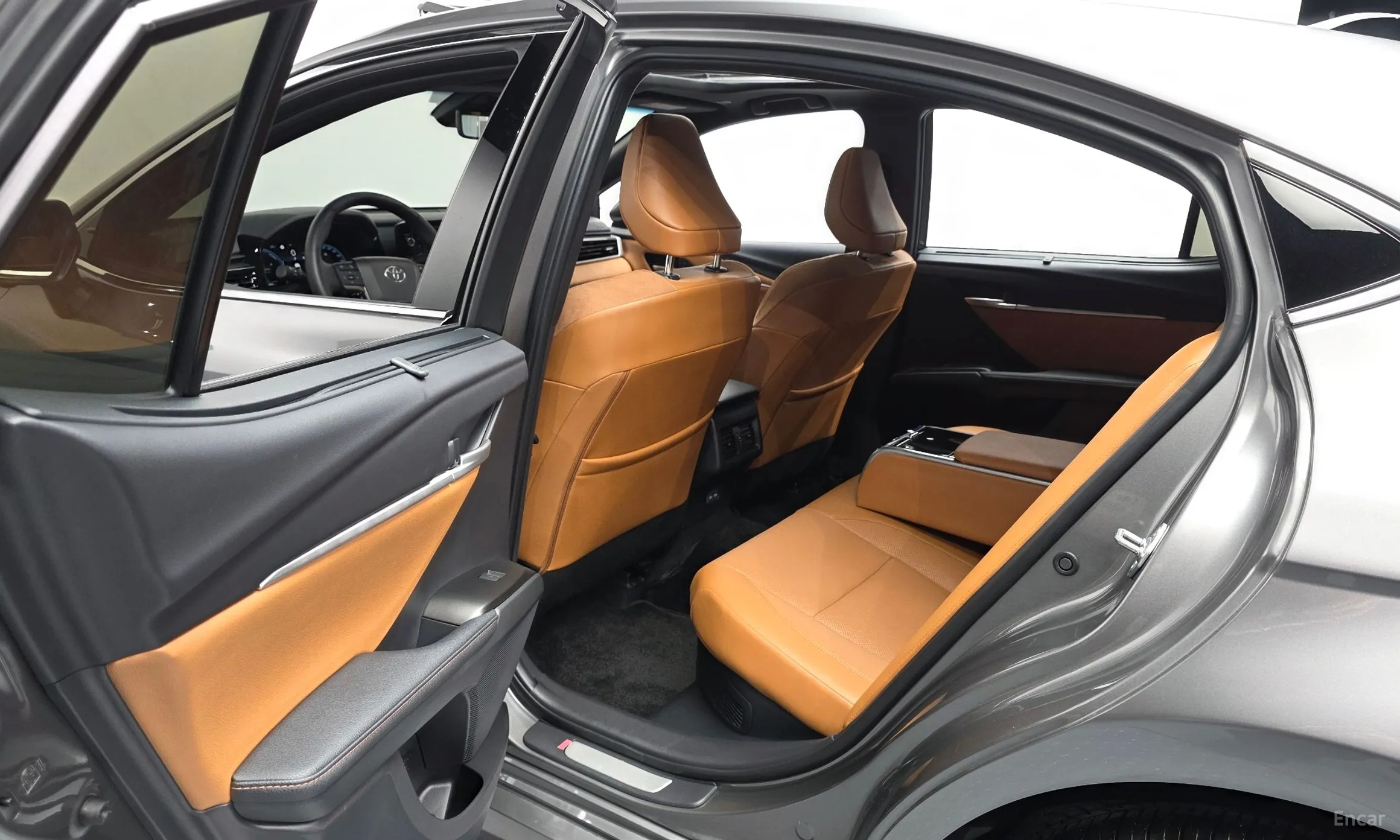 Toyota Camry (XV80) превью 12