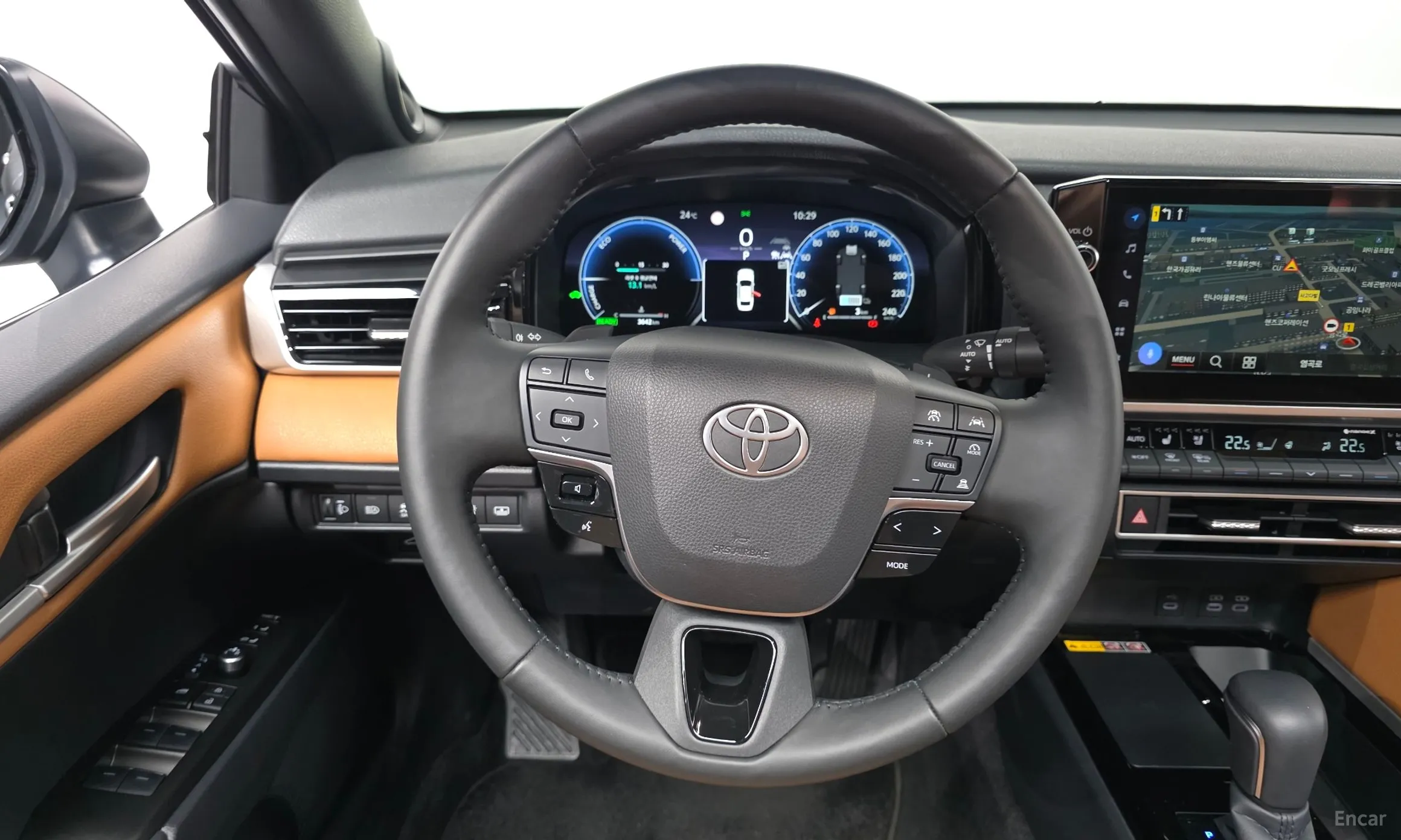 Toyota Camry (XV80) превью 13