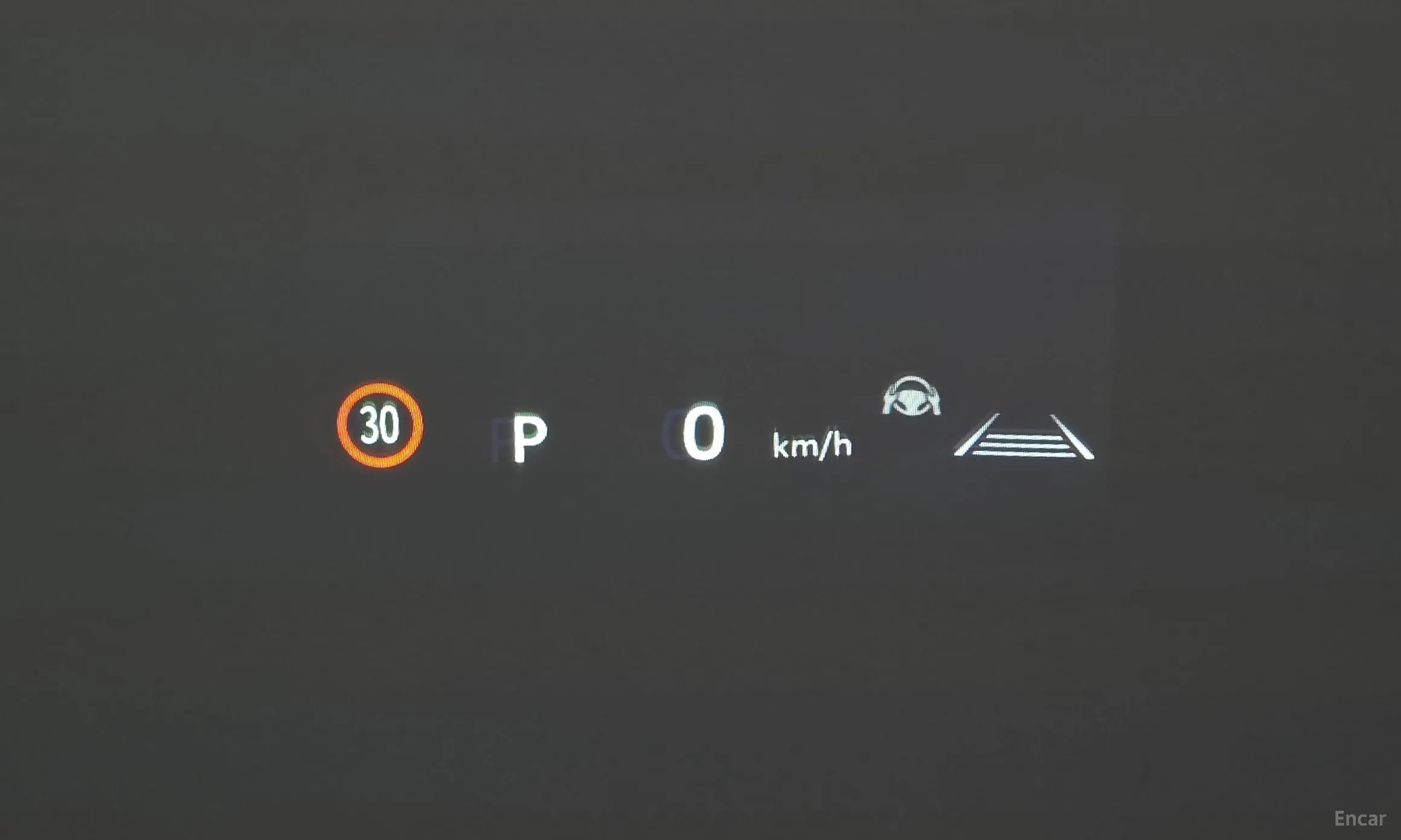Toyota Camry (XV80) превью 17
