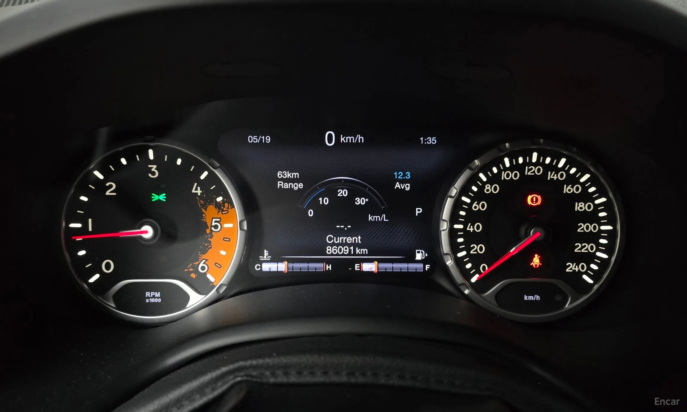 Jeep Renegade превью 8