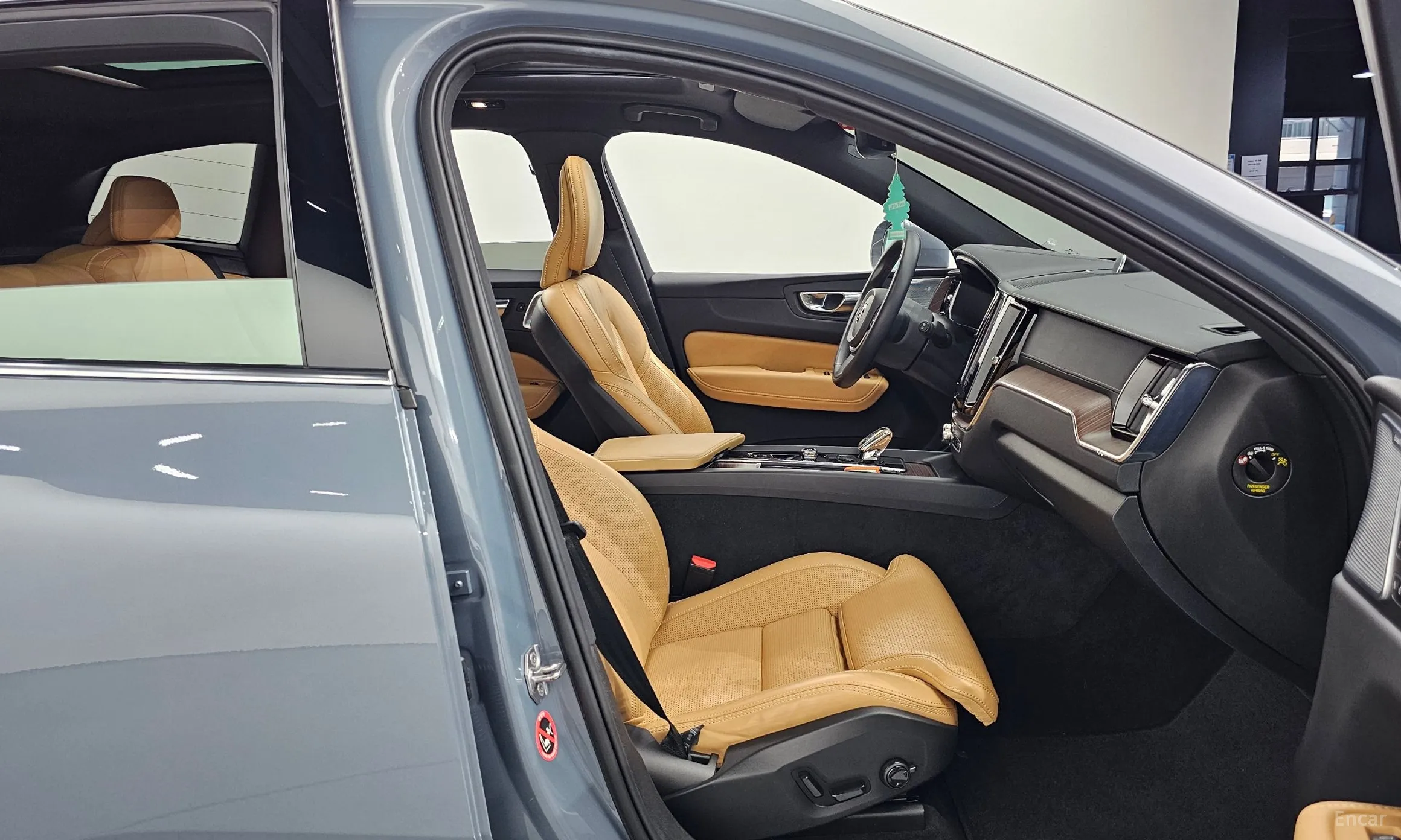 Volvo XC60 Gen 2 превью 11