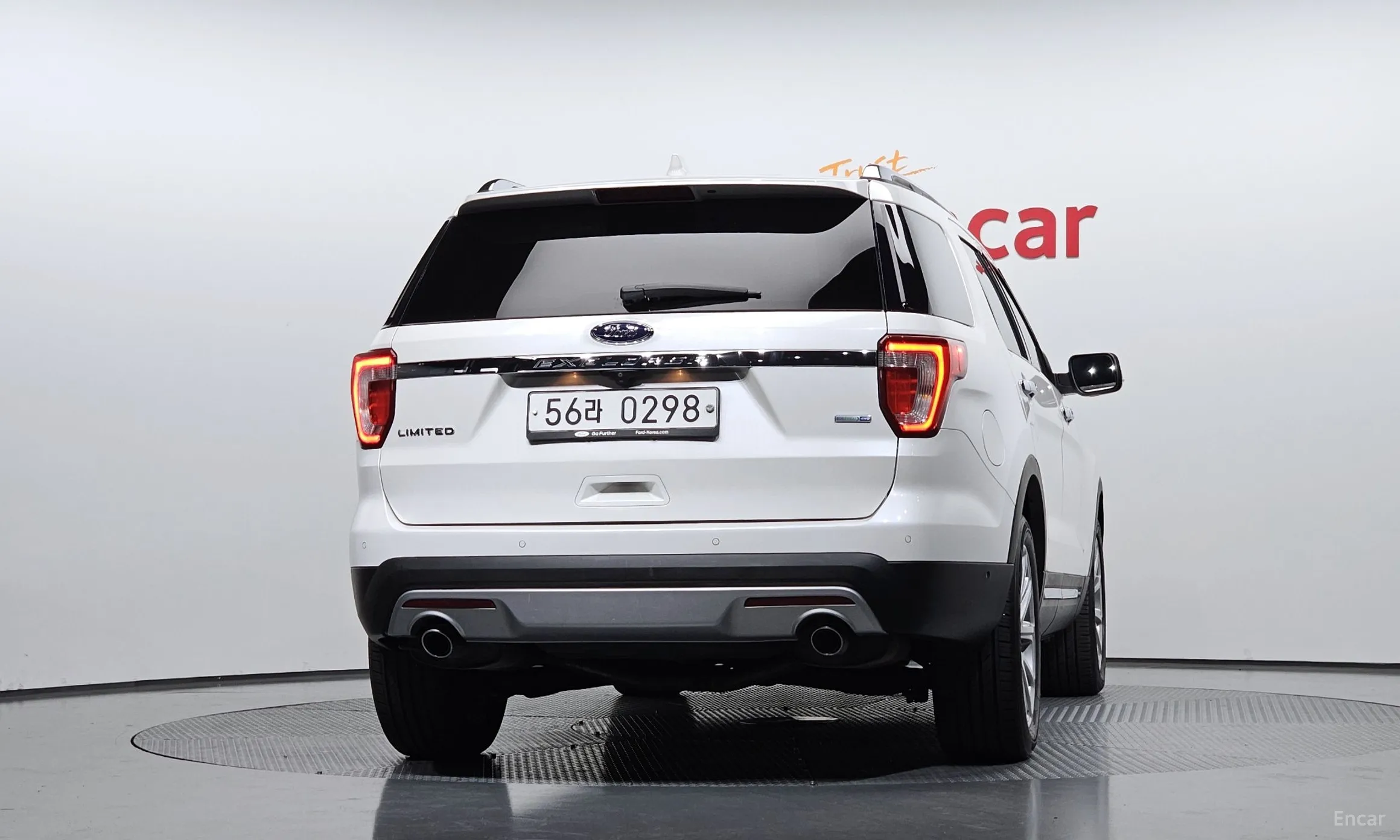 Ford Explorer превью 4