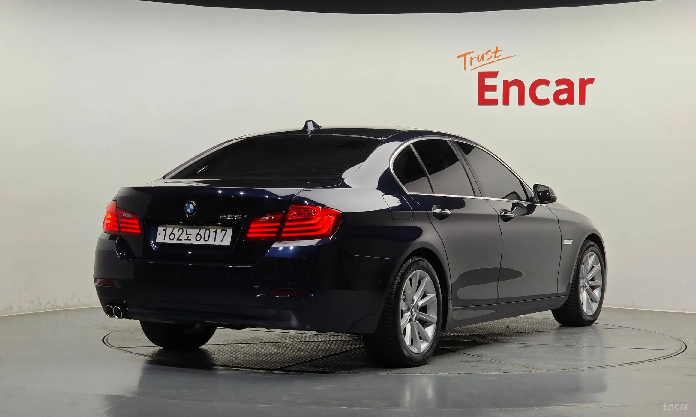 BMW 5 Series (F10) превью 2