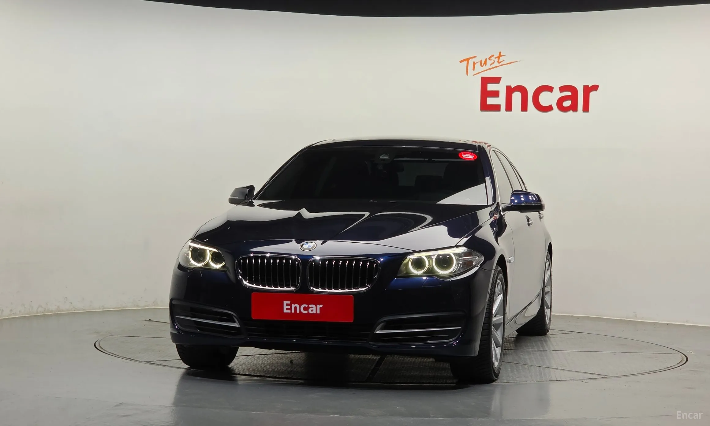 BMW 5 Series (F10) превью 3
