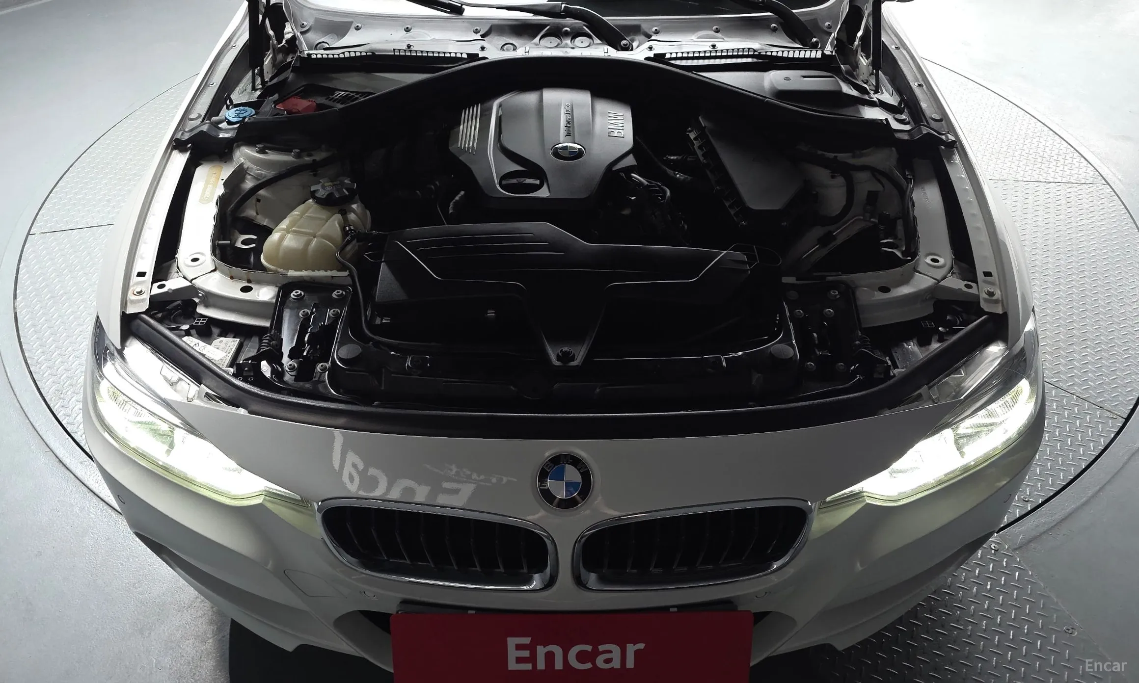 BMW 3 Series (F30) превью 6