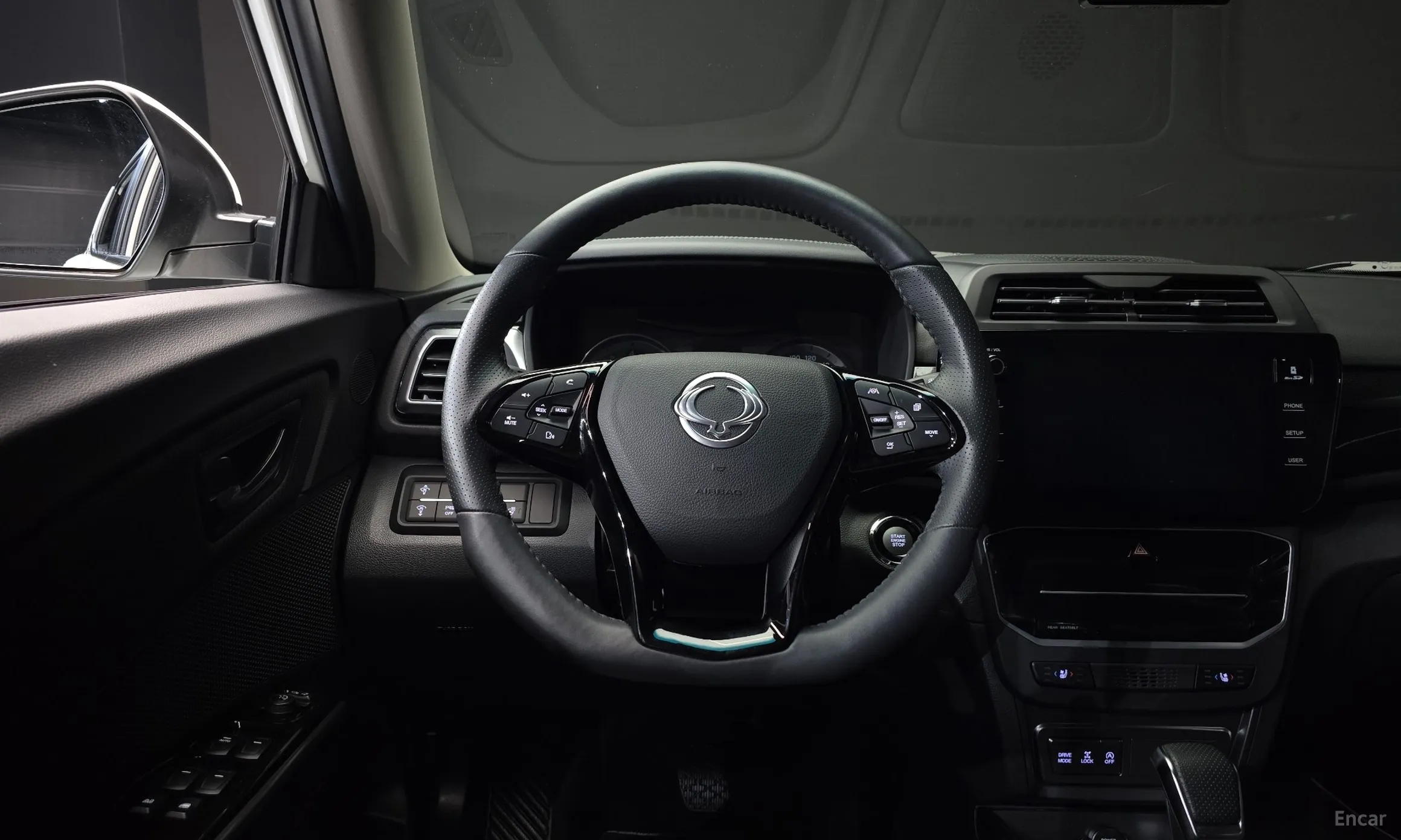 KG Mobility (SsangYong) Tivoli превью 13