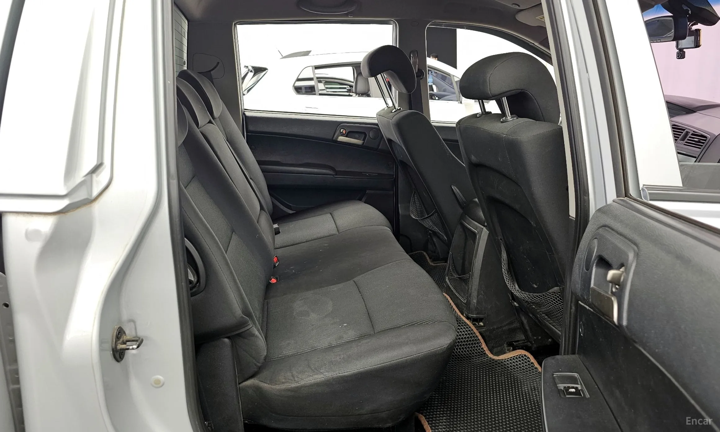 KG Mobility (SsangYong) Korando Sports превью 12
