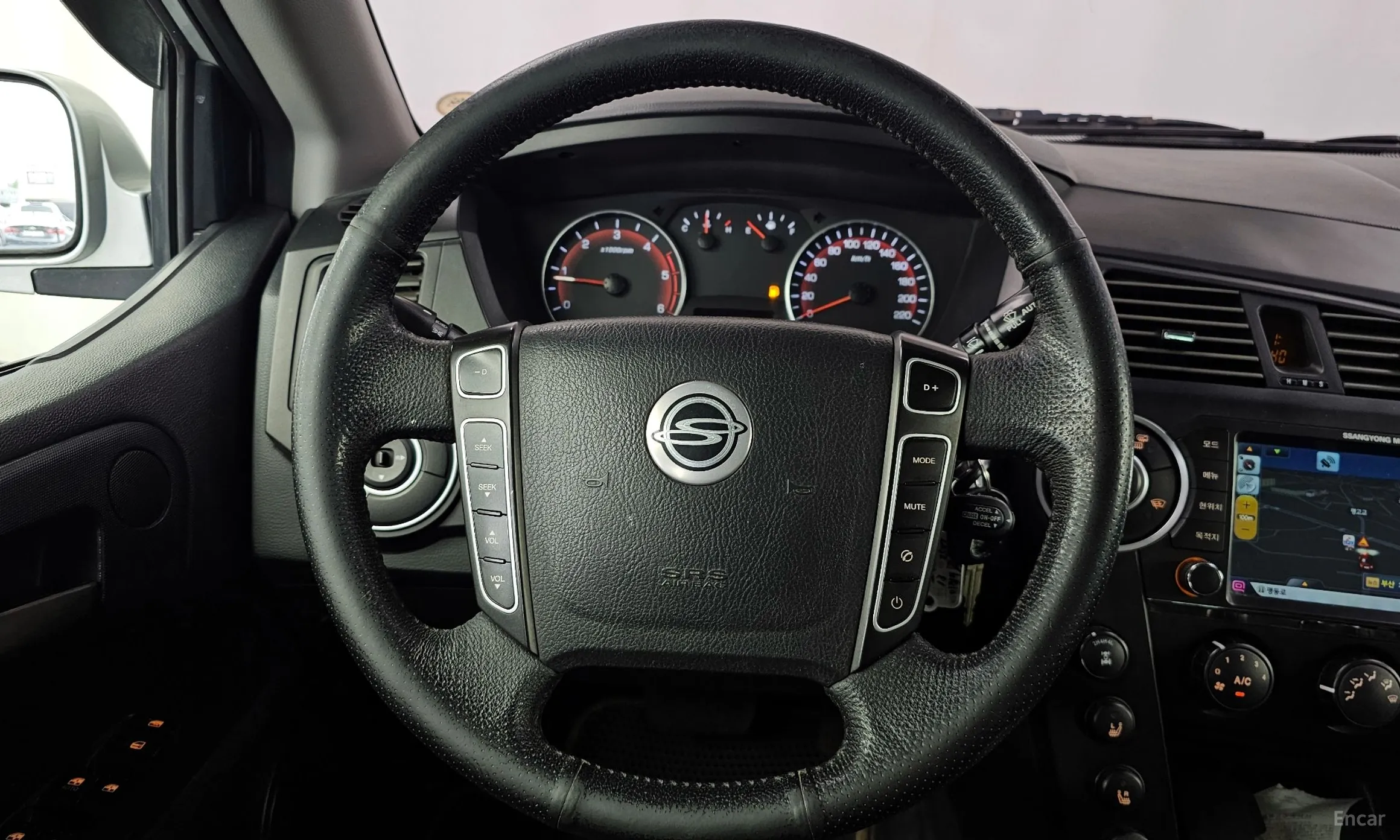 KG Mobility (SsangYong) Korando Sports превью 13