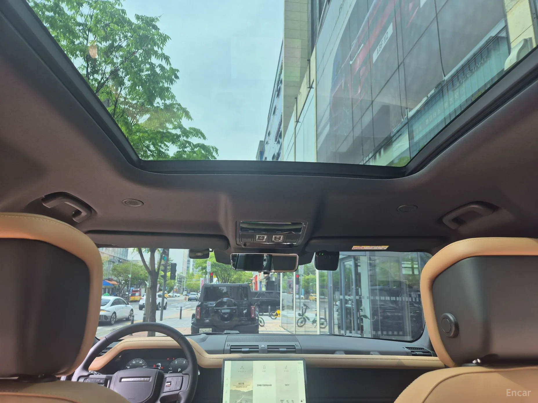 Land Rover Defender (L663) превью 17