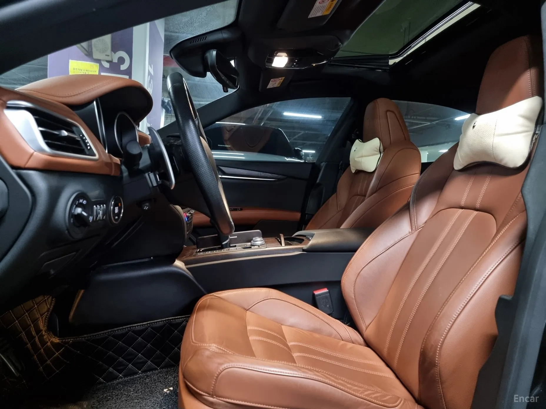 Maserati Ghibli превью 10