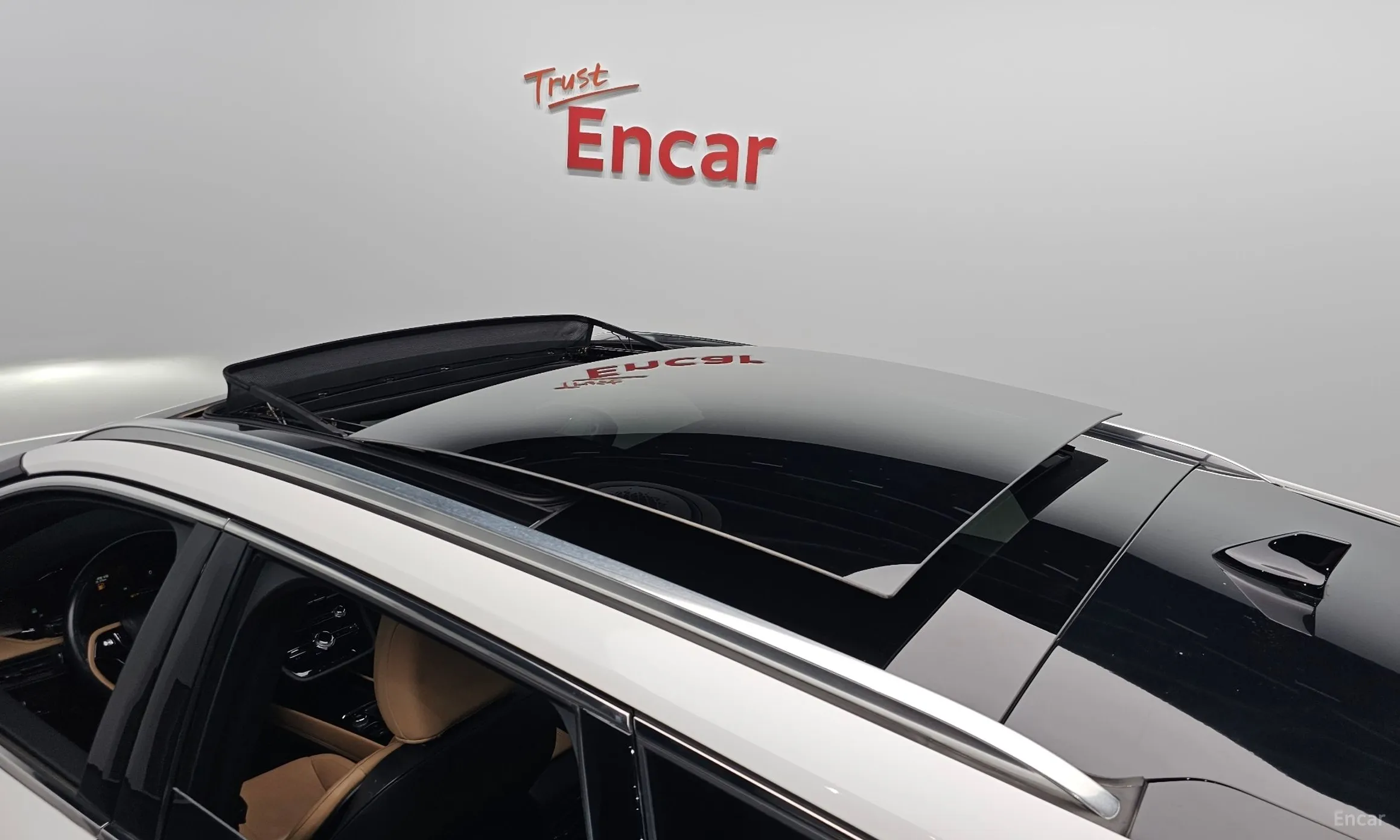 Lincoln Corsair превью 18