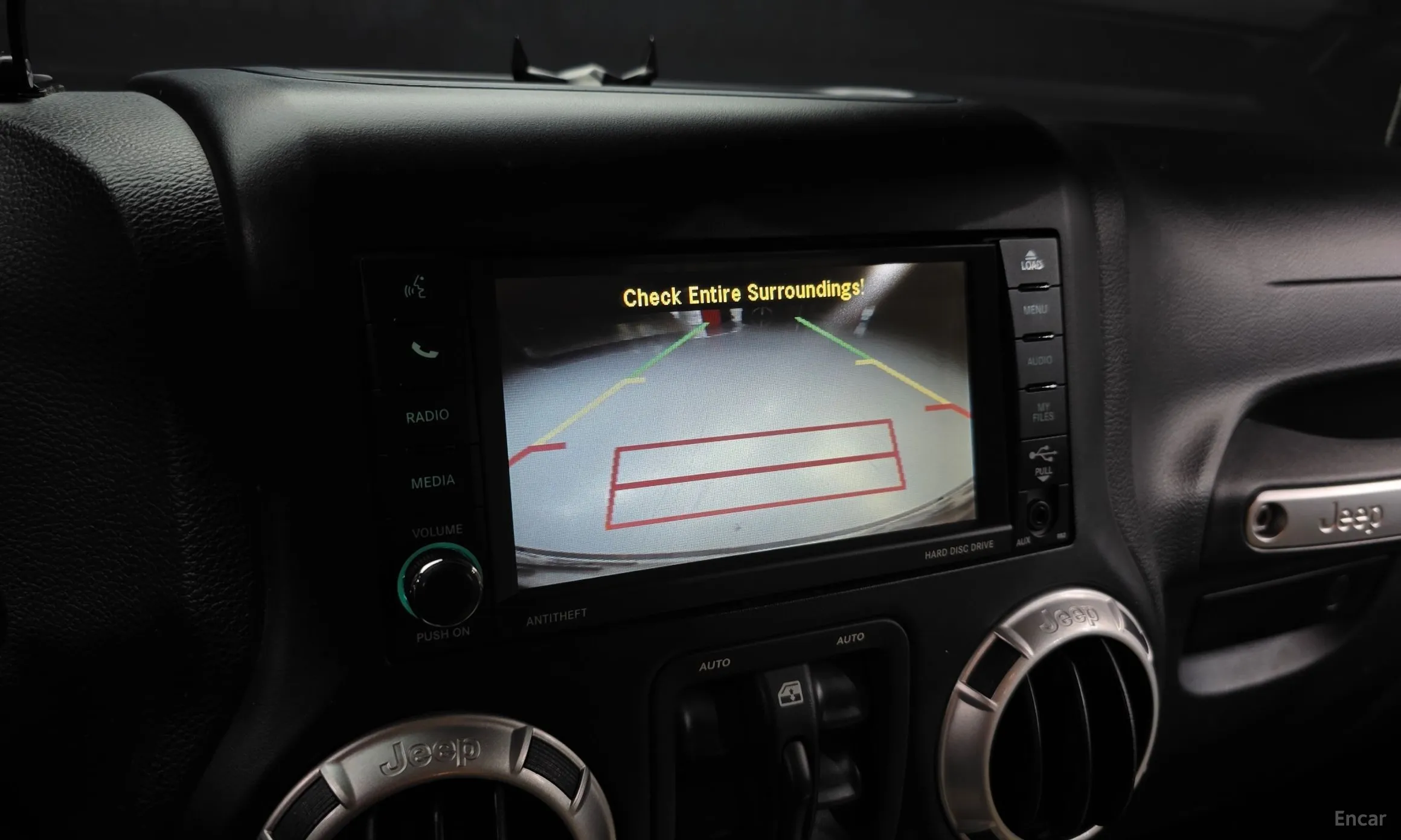 Jeep Wrangler (JK) превью 14