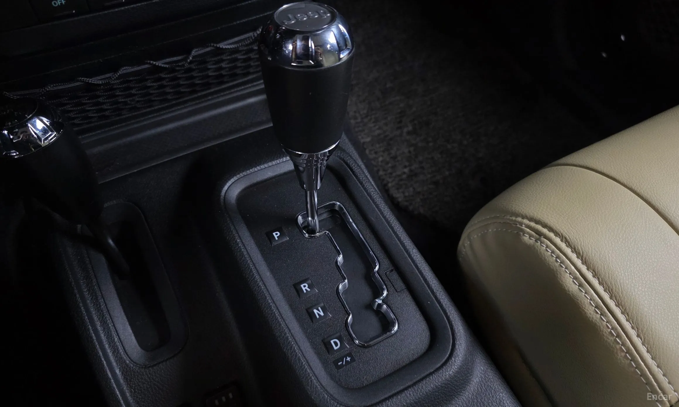 Jeep Wrangler (JK) превью 9
