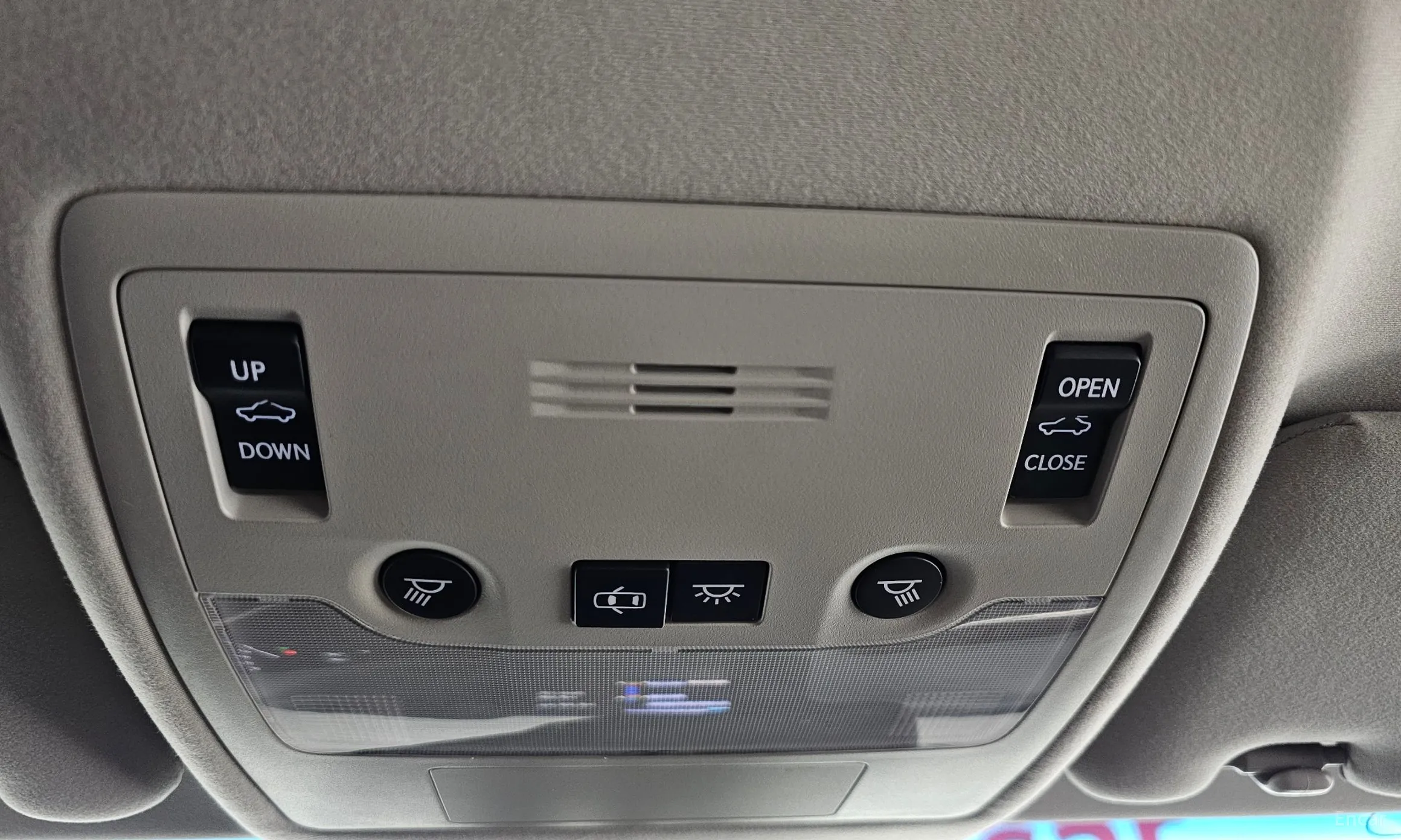 Lexus New ES300h превью 15