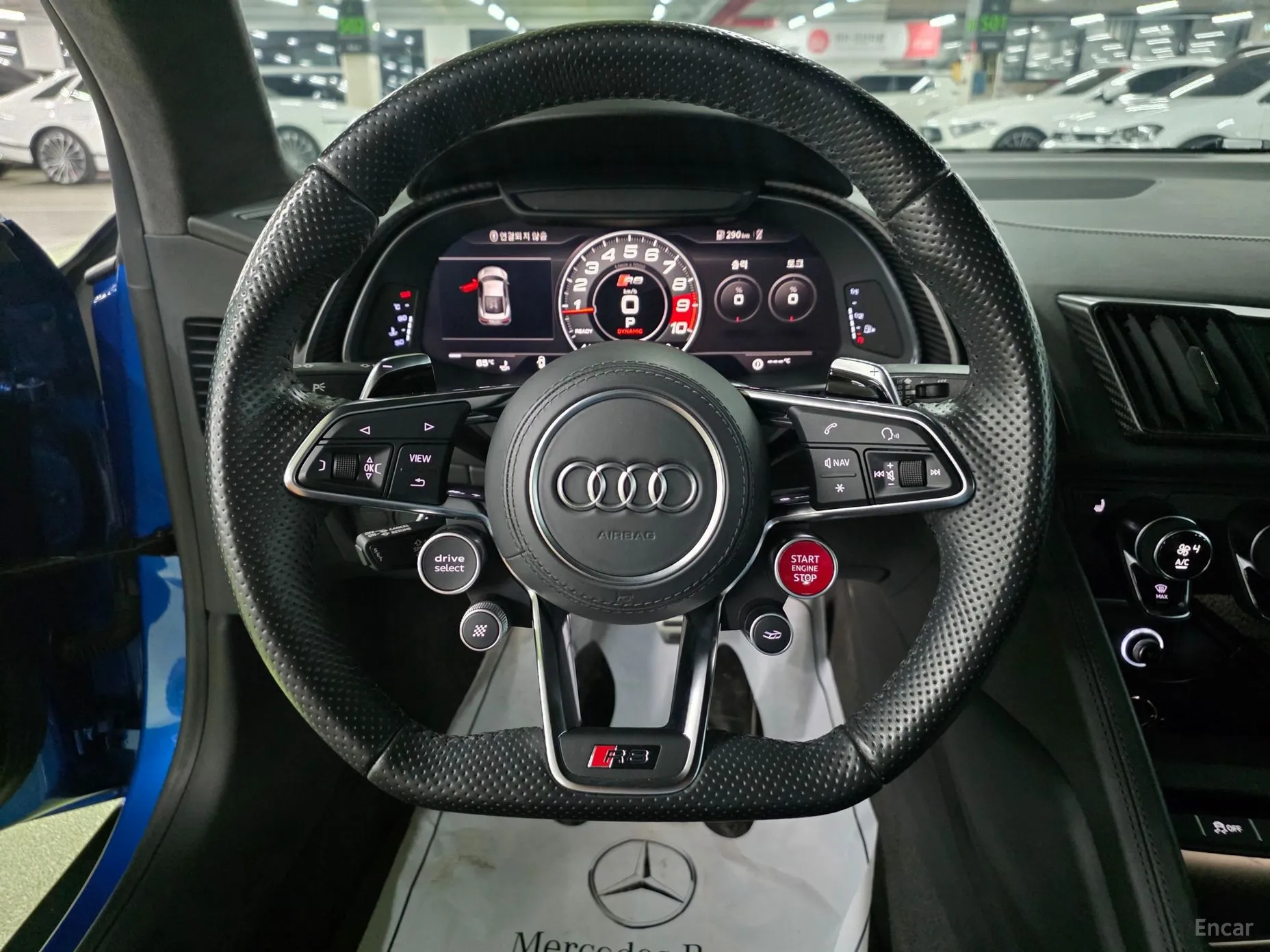 Audi R8 (4S) превью 7