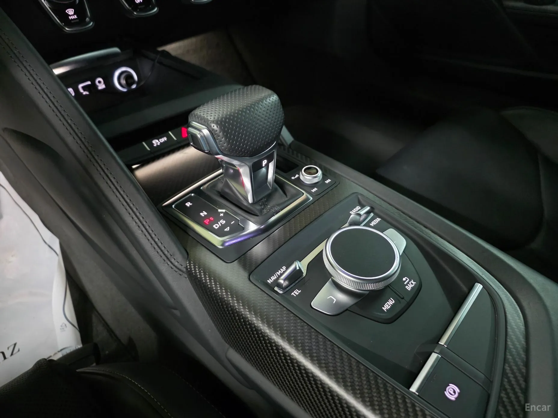 Audi R8 (4S) превью 9