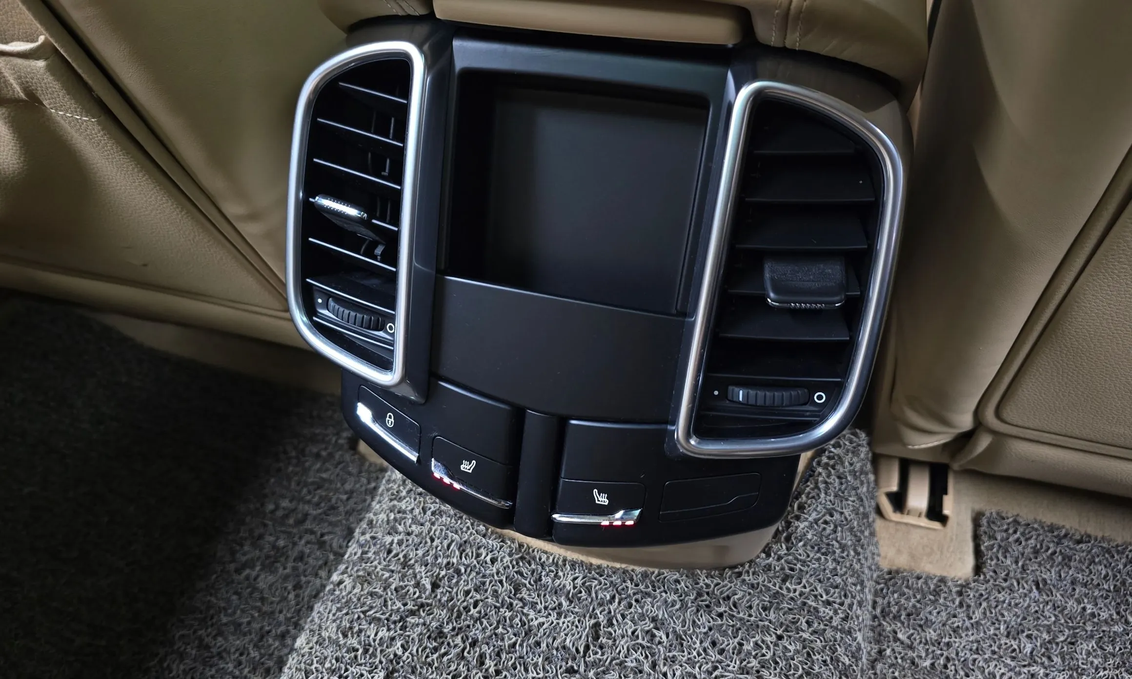 Porsche New Cayenne превью 19