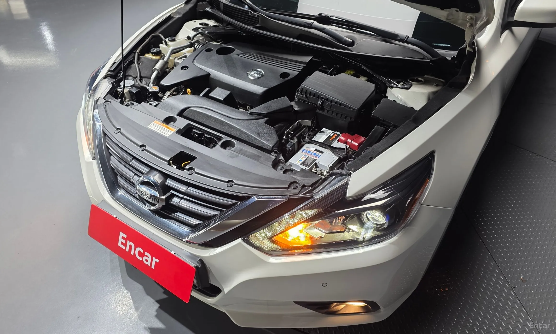 Nissan Altima превью 6