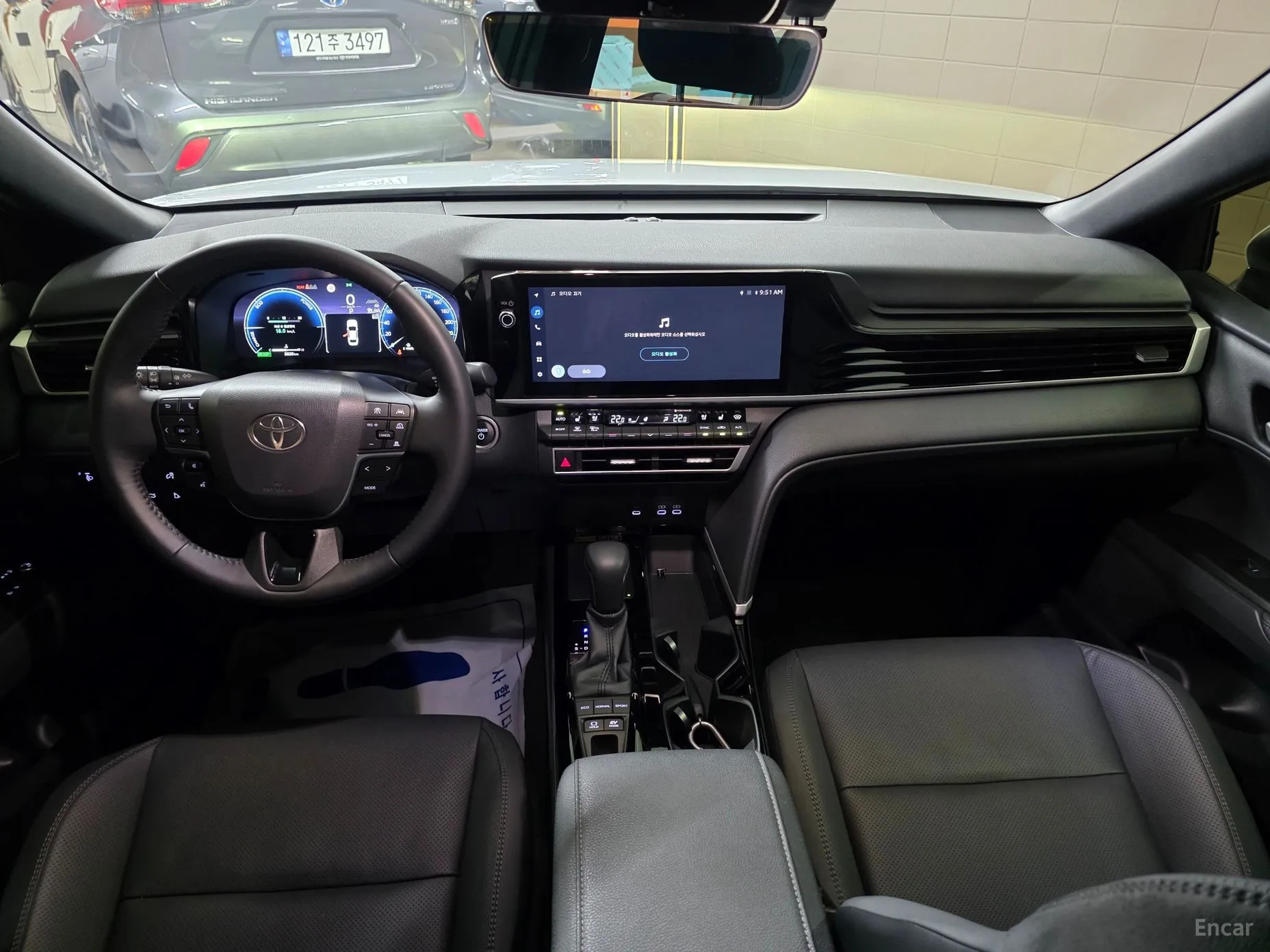 Toyota Camry (XV80) превью 16