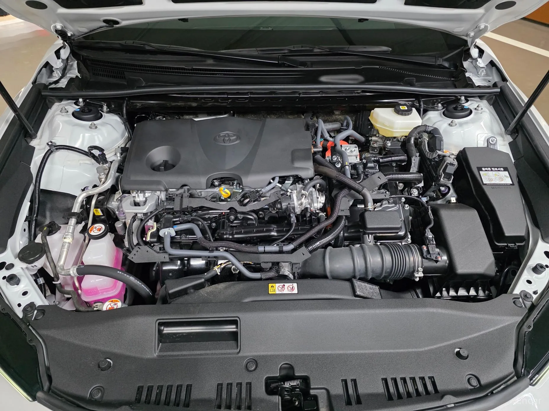 Toyota Camry (XV80) превью 6