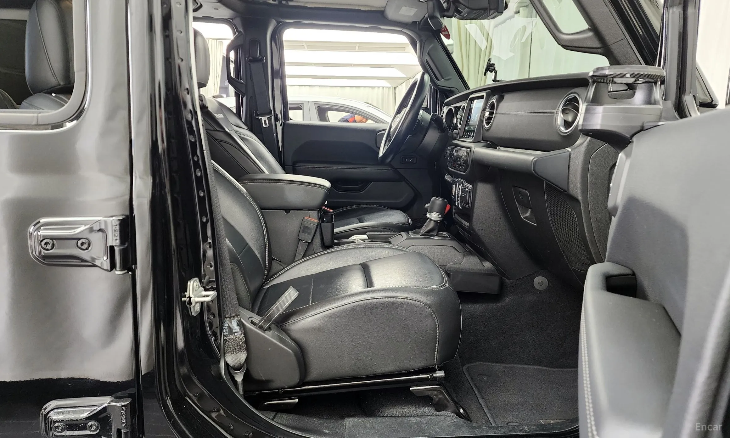 Jeep Wrangler (JL) превью 11