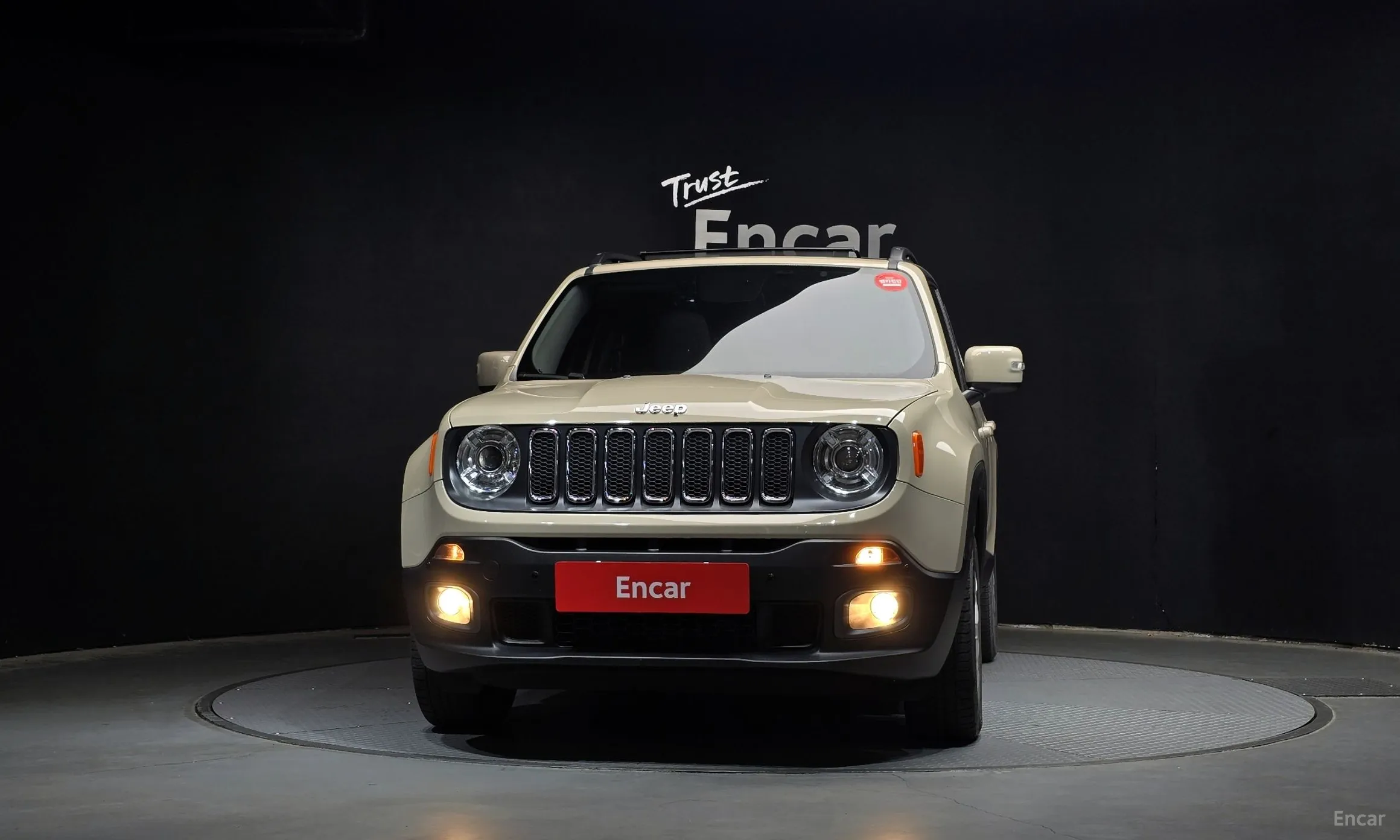 Jeep Renegade превью 3